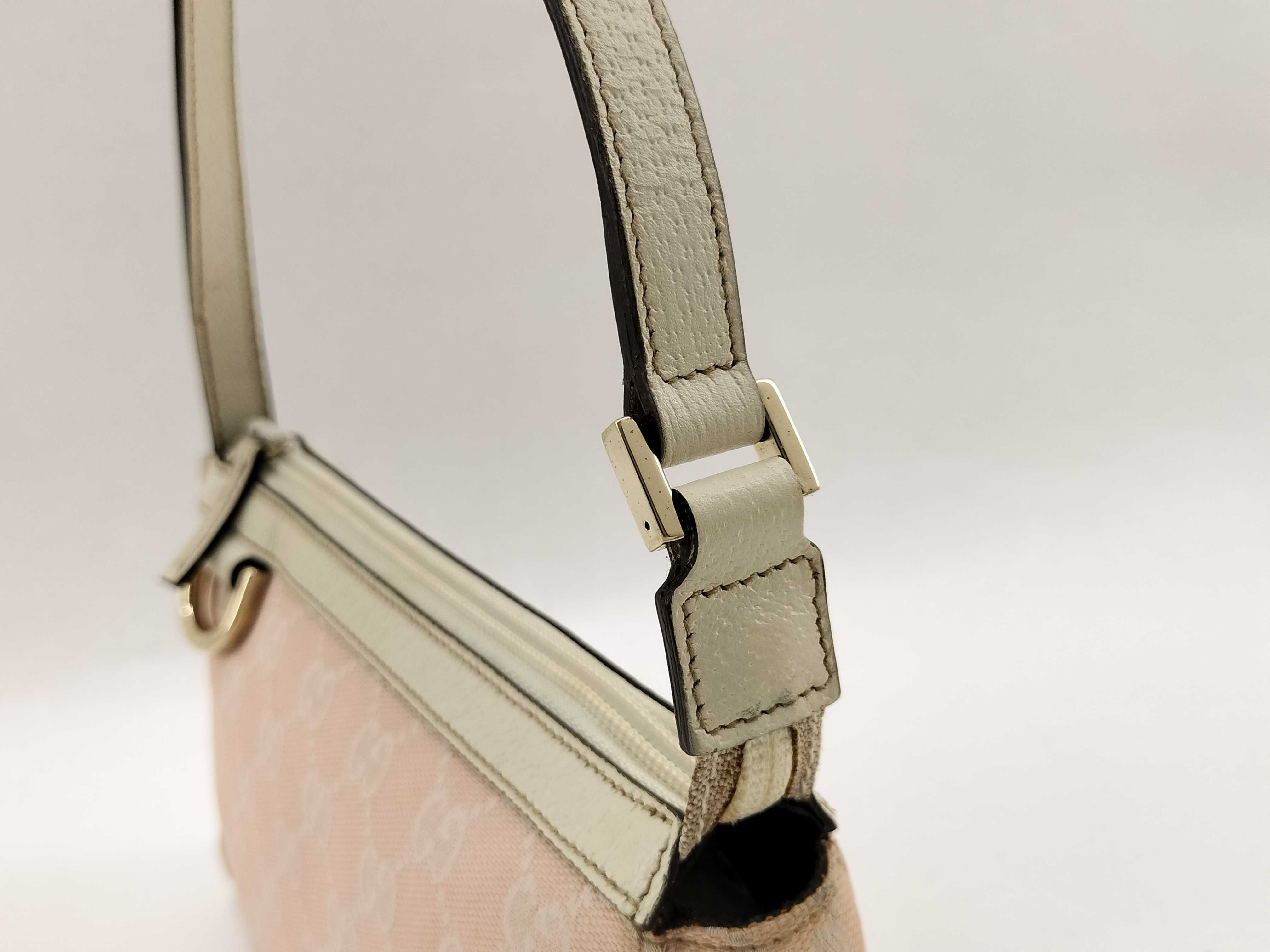 GG Canvas Gucci Accessory Pouch Abbey Pouch — view 3