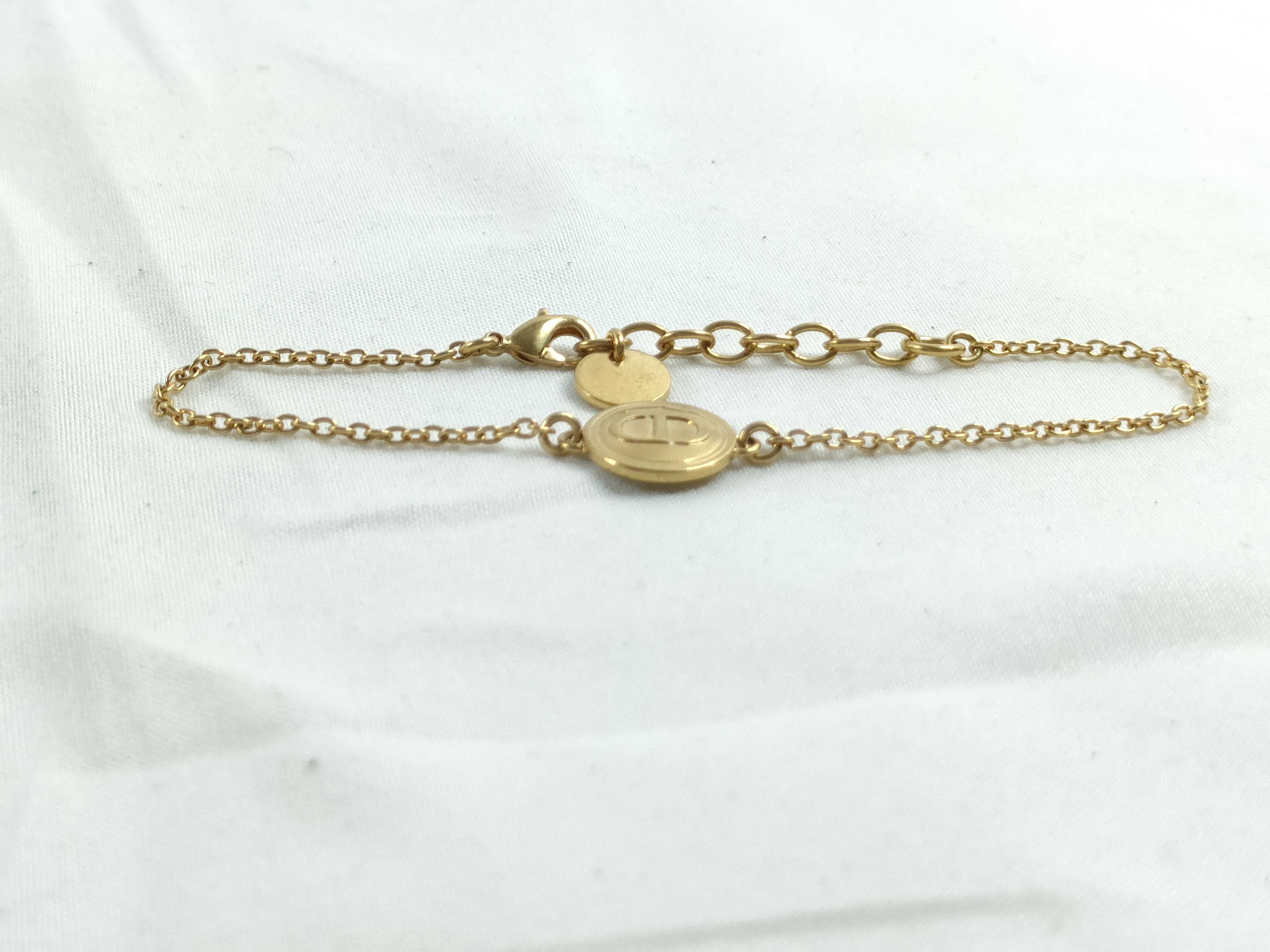 CD Logo Chain Bracelet (Bracelet/Bangle) — view 3
