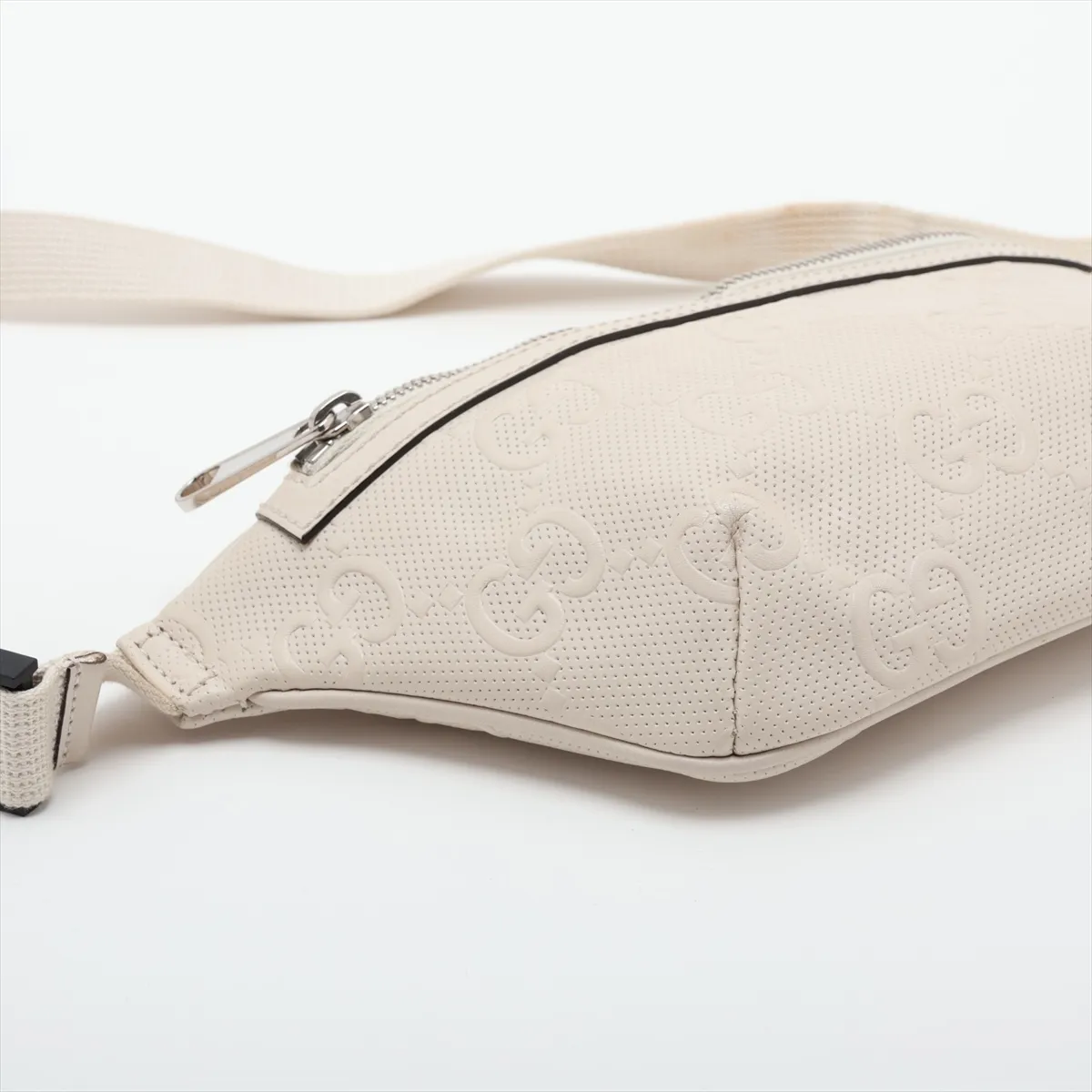 GG Embossed 658582 Perforated Leather Body Bag, White — view 4