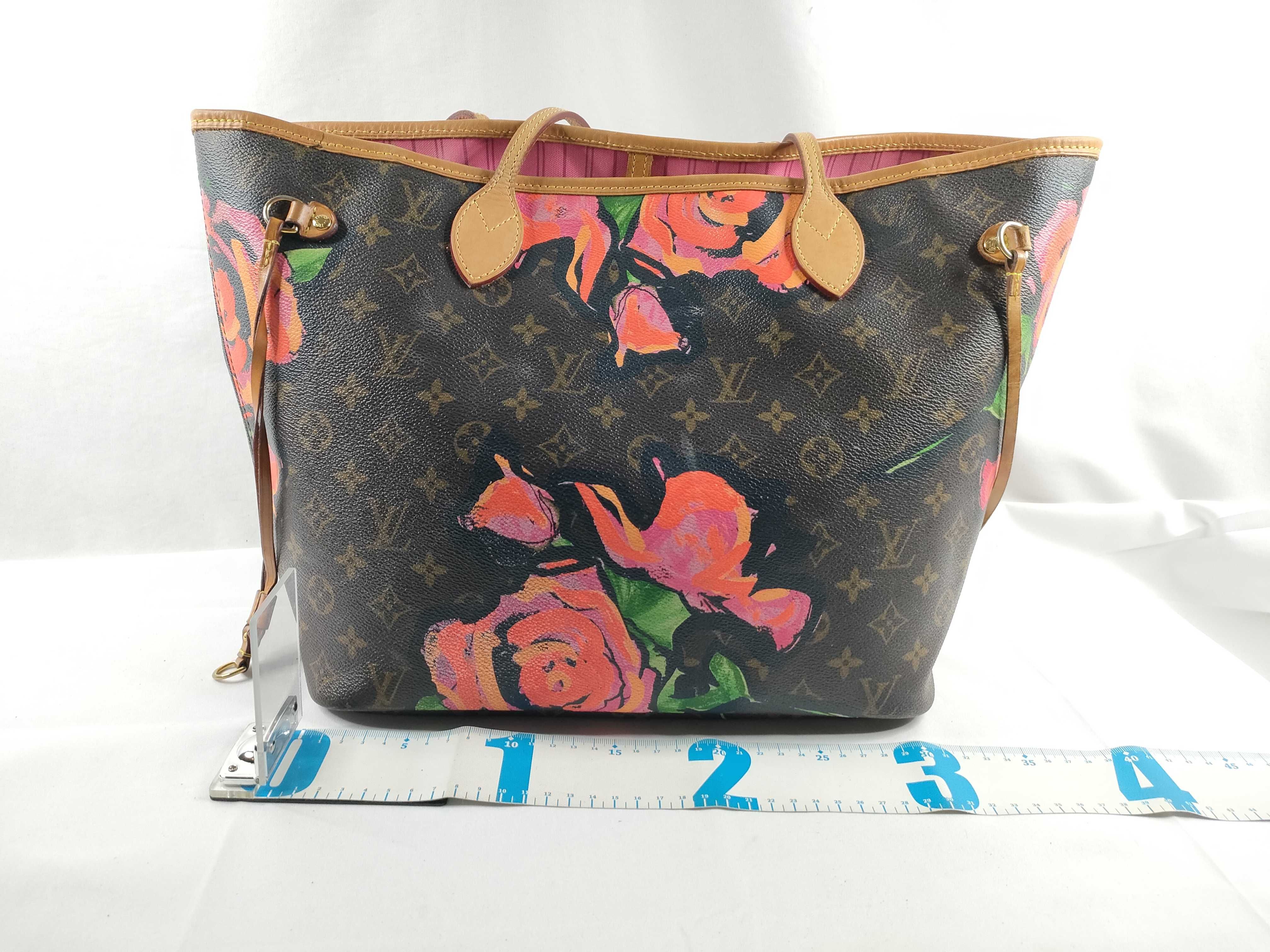 LV Monogram Rose Neverfull M48613 Tote Bag — view 2