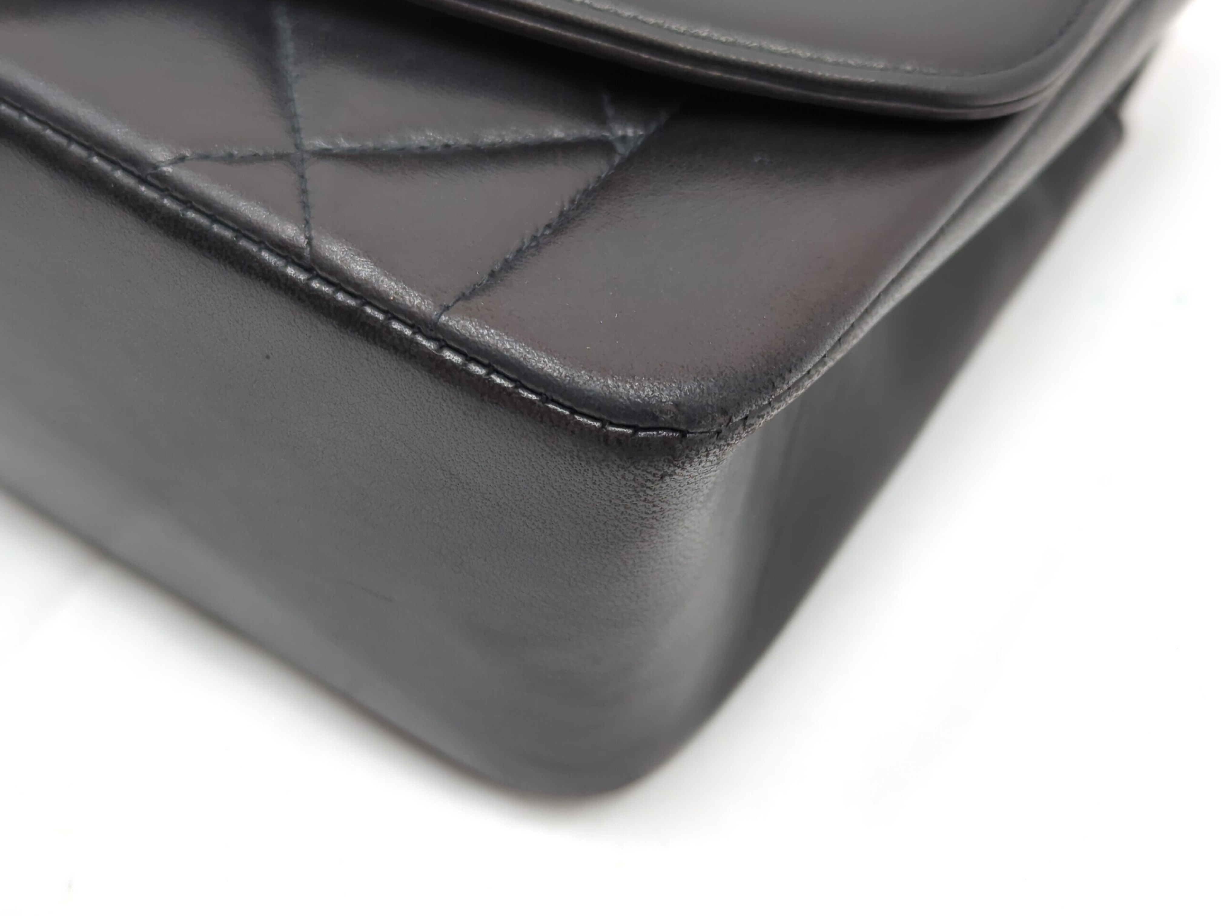 Lambskin Diana 22 Black Gold Hardware Serial Number 3 Shoulder Bag — view 4