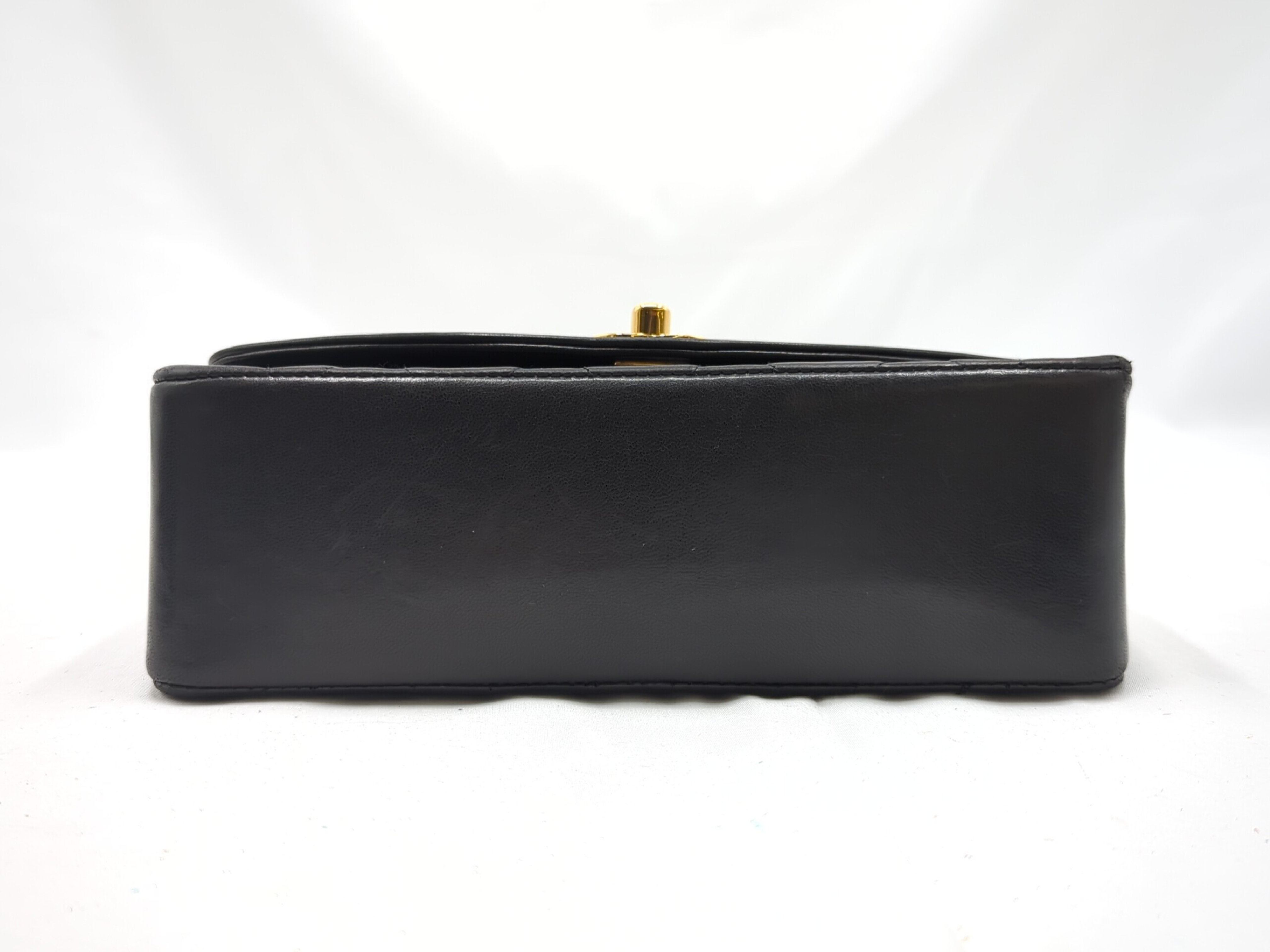 Lambskin Diana 22 Black Gold Hardware Serial Number 3 Shoulder Bag — view 5