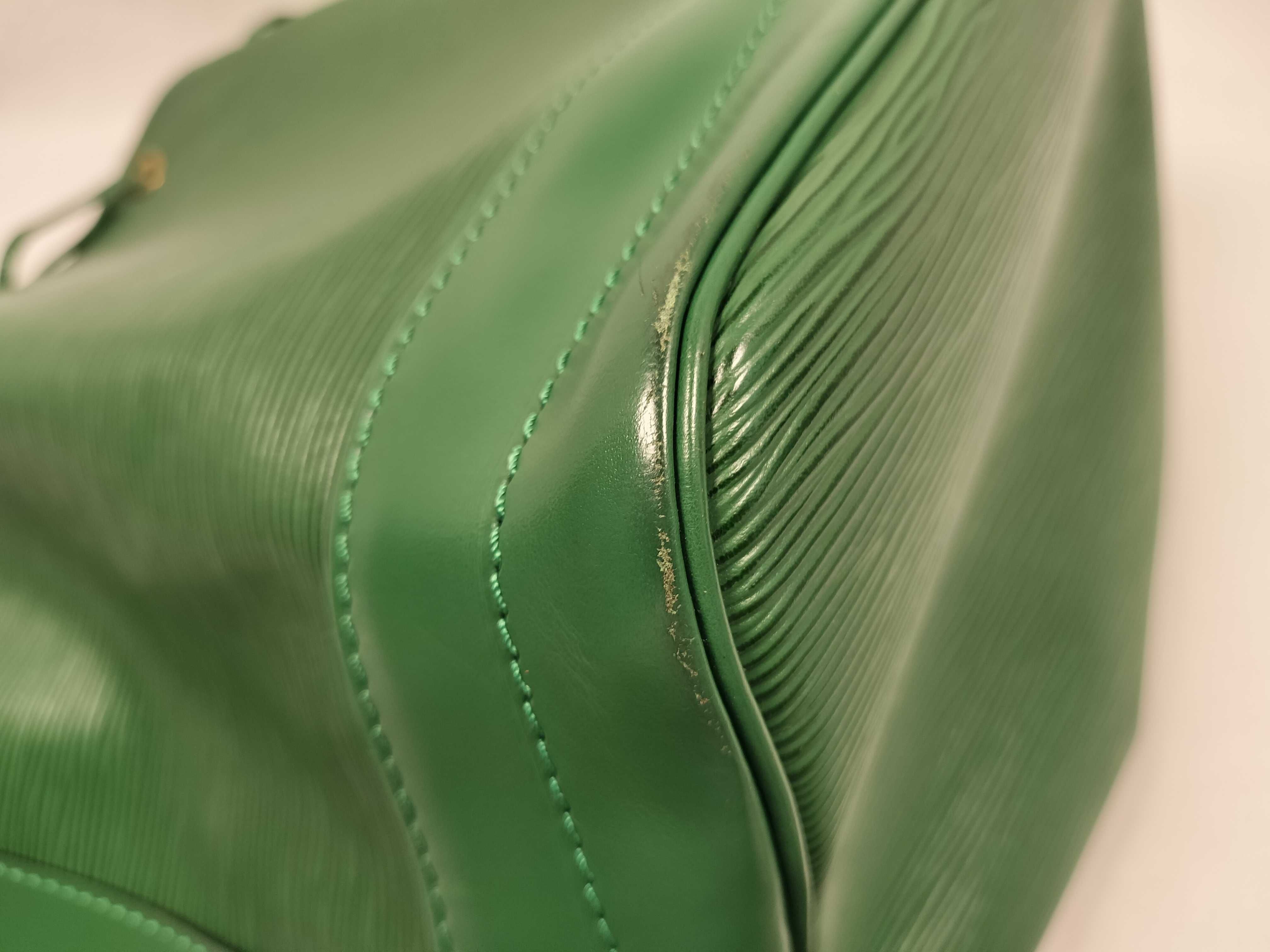 Epi Noe M44004 VI0992 Green Shoulder Bag — view 13