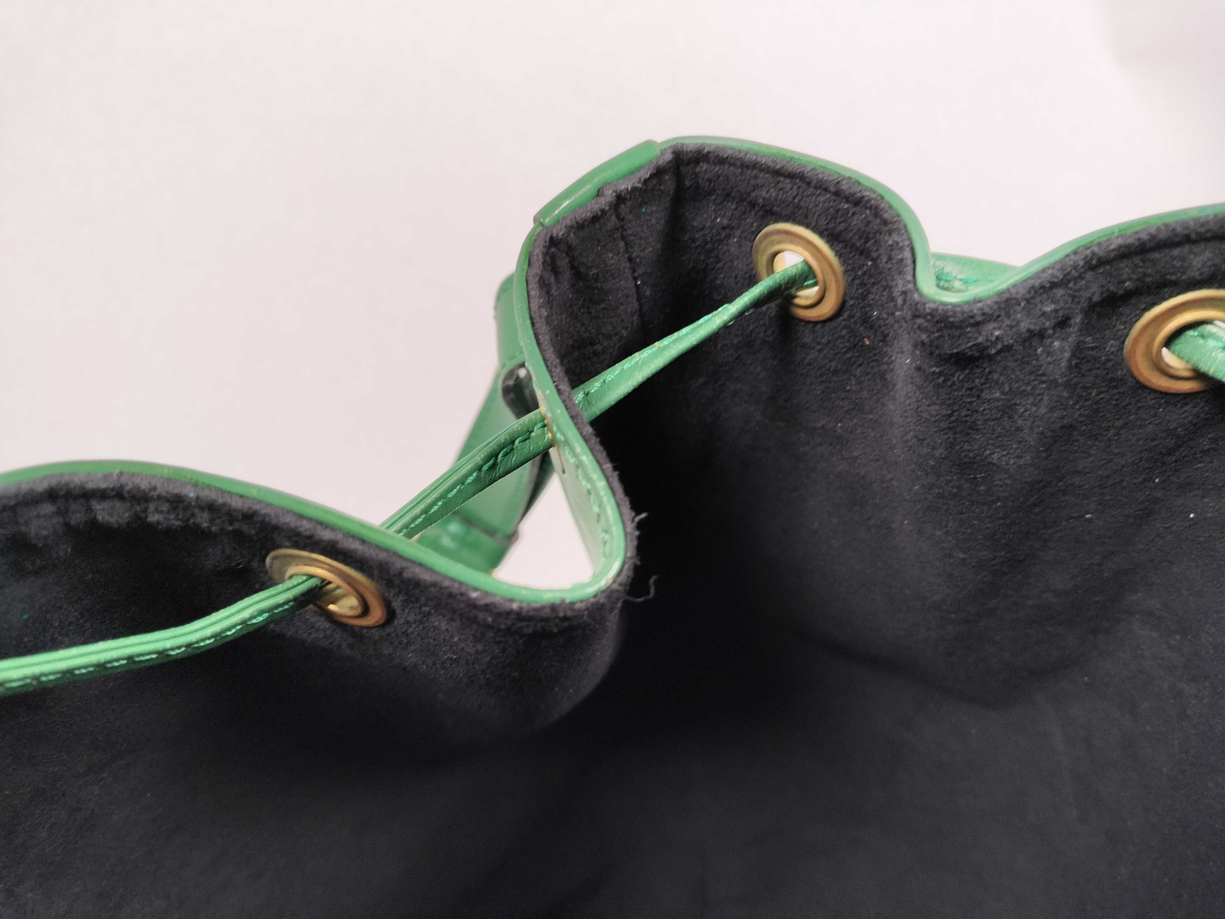 Epi Noe M44004 VI0992 Green Shoulder Bag — view 8