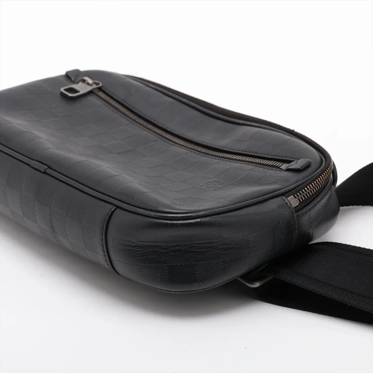 Damier Infini Ambrelle N41288 FO5115 Black — view 3