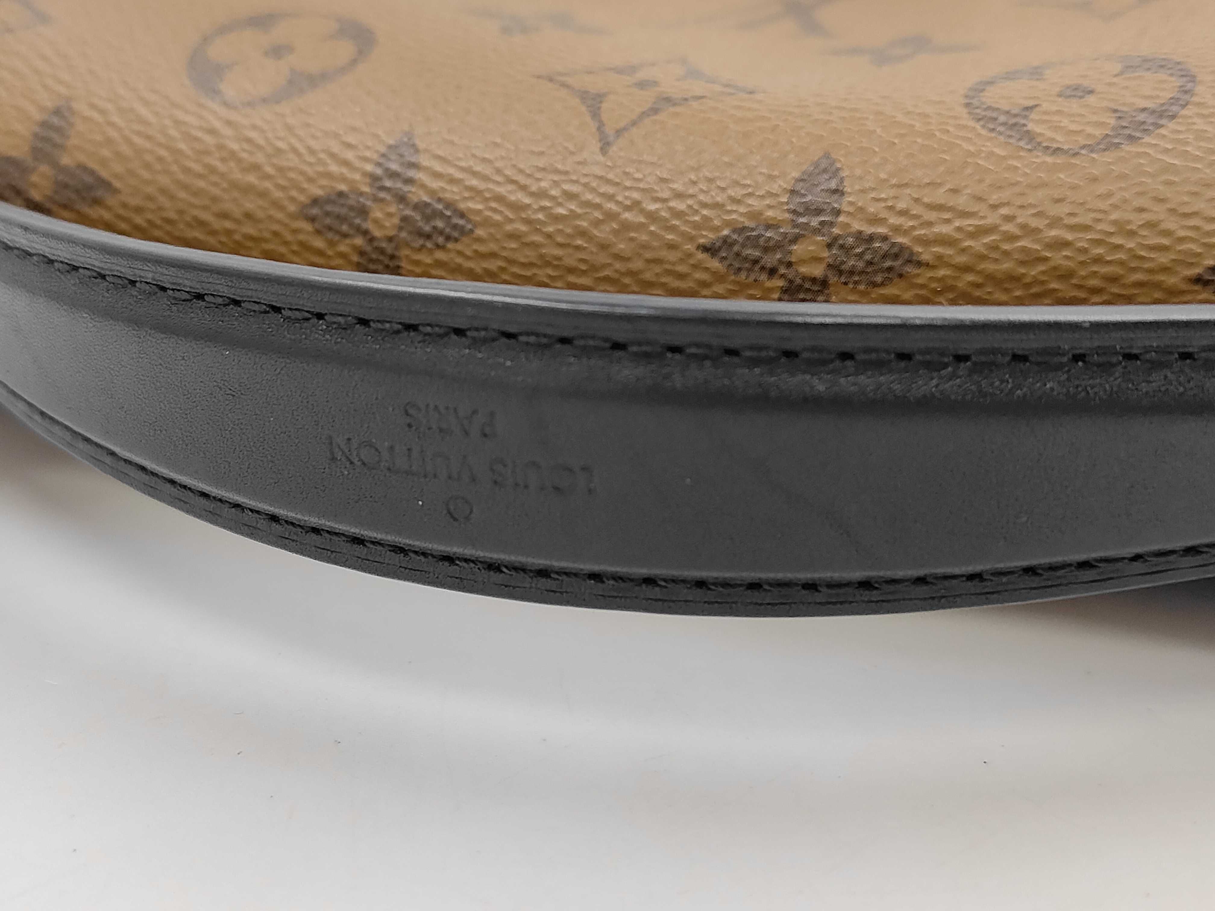 Monogram Reverse Pochette Metis MM Shoulder Bag with Strap — view 5