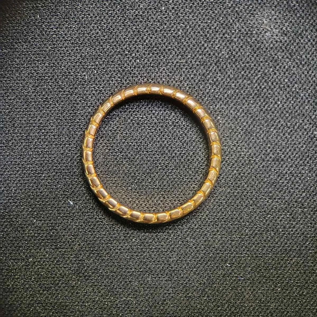 Spiga Ring 750 (PG) 3.3g 52 M5T488 Dents and distortions — view 7