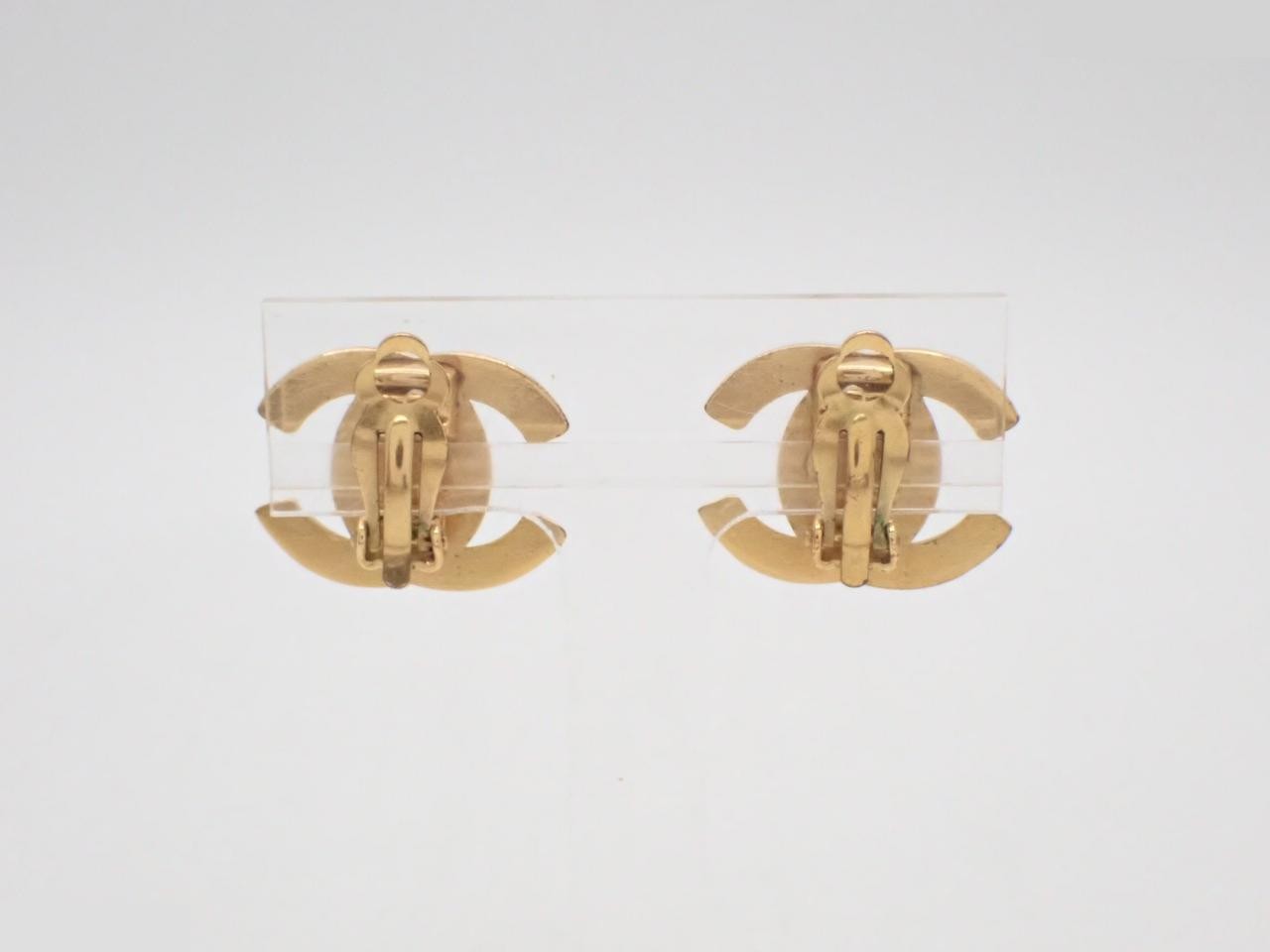 Turnlock Gold Earrings — view 2