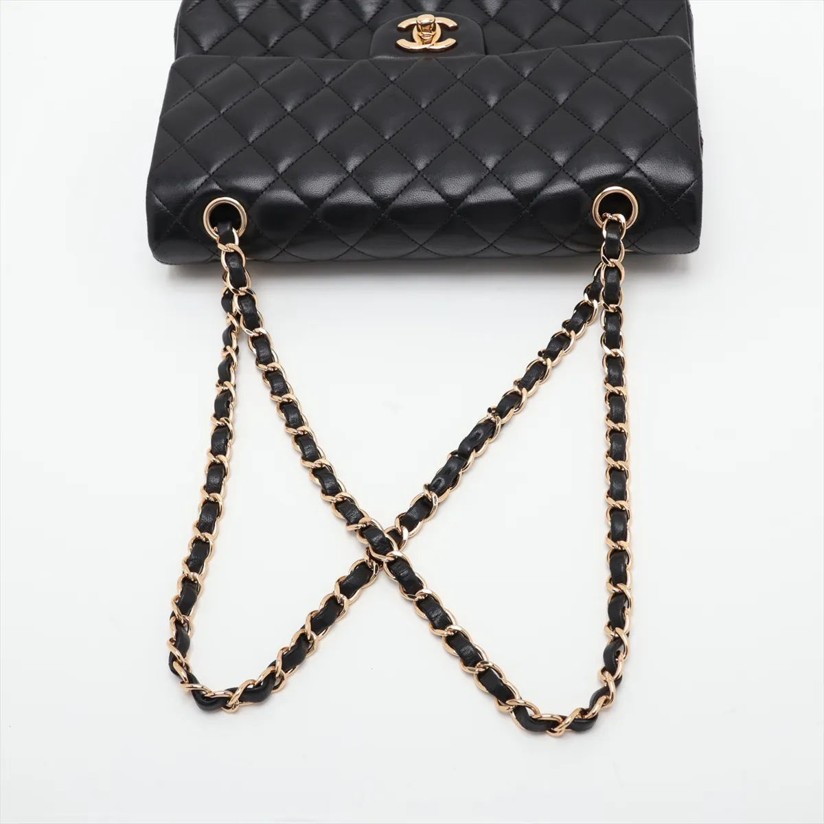 [Individually packaged] Chanel Matelassé 25 Lambskin Double Flap Double Chain Bag, Black with Gold Hardware, 16003877, Serial Number 16, Series A01112 — view 5