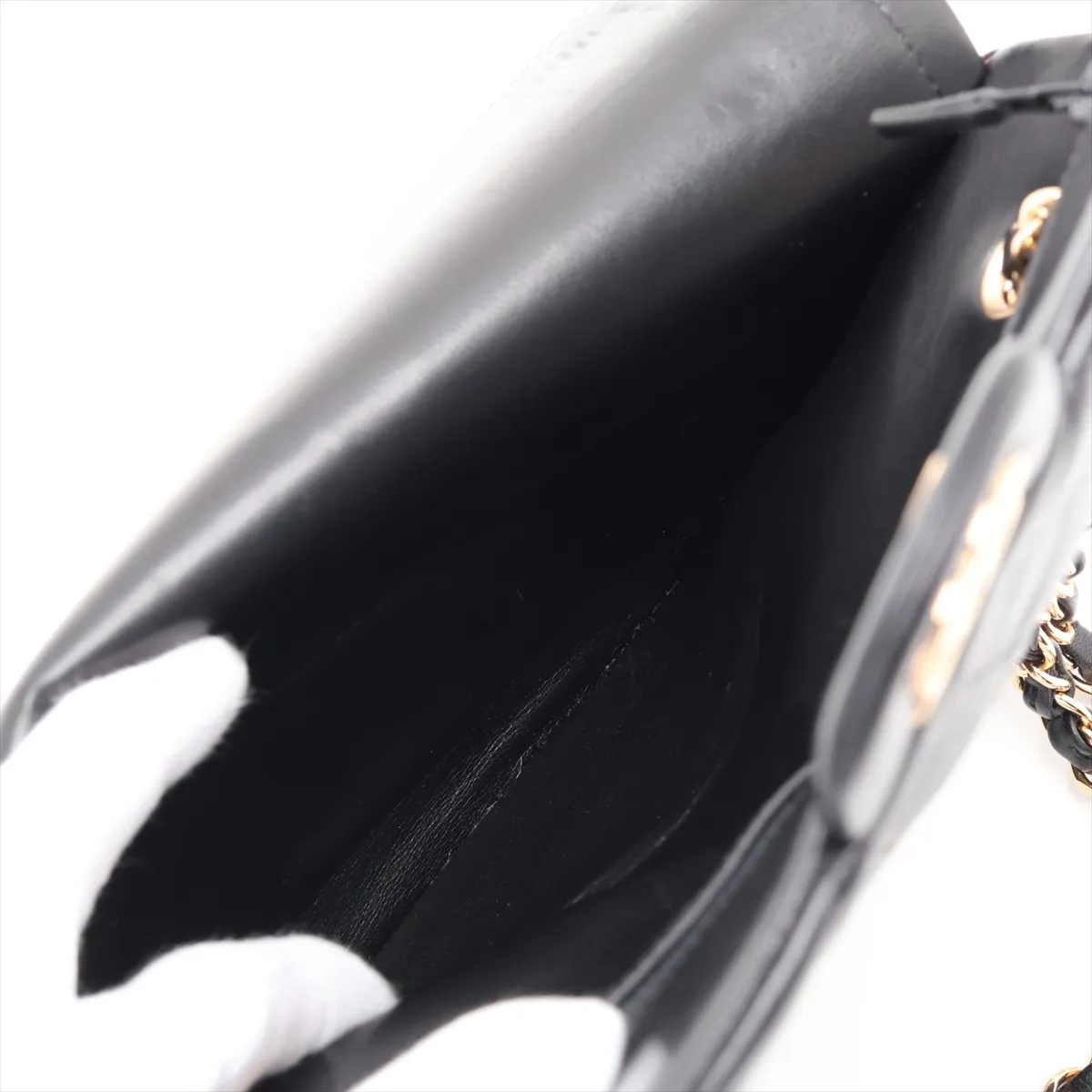 [Individually packaged] Chanel Matelassé 25 Lambskin Double Flap Double Chain Bag, Black with Gold Hardware, 16003877, Serial Number 16, Series A01112 — view 10