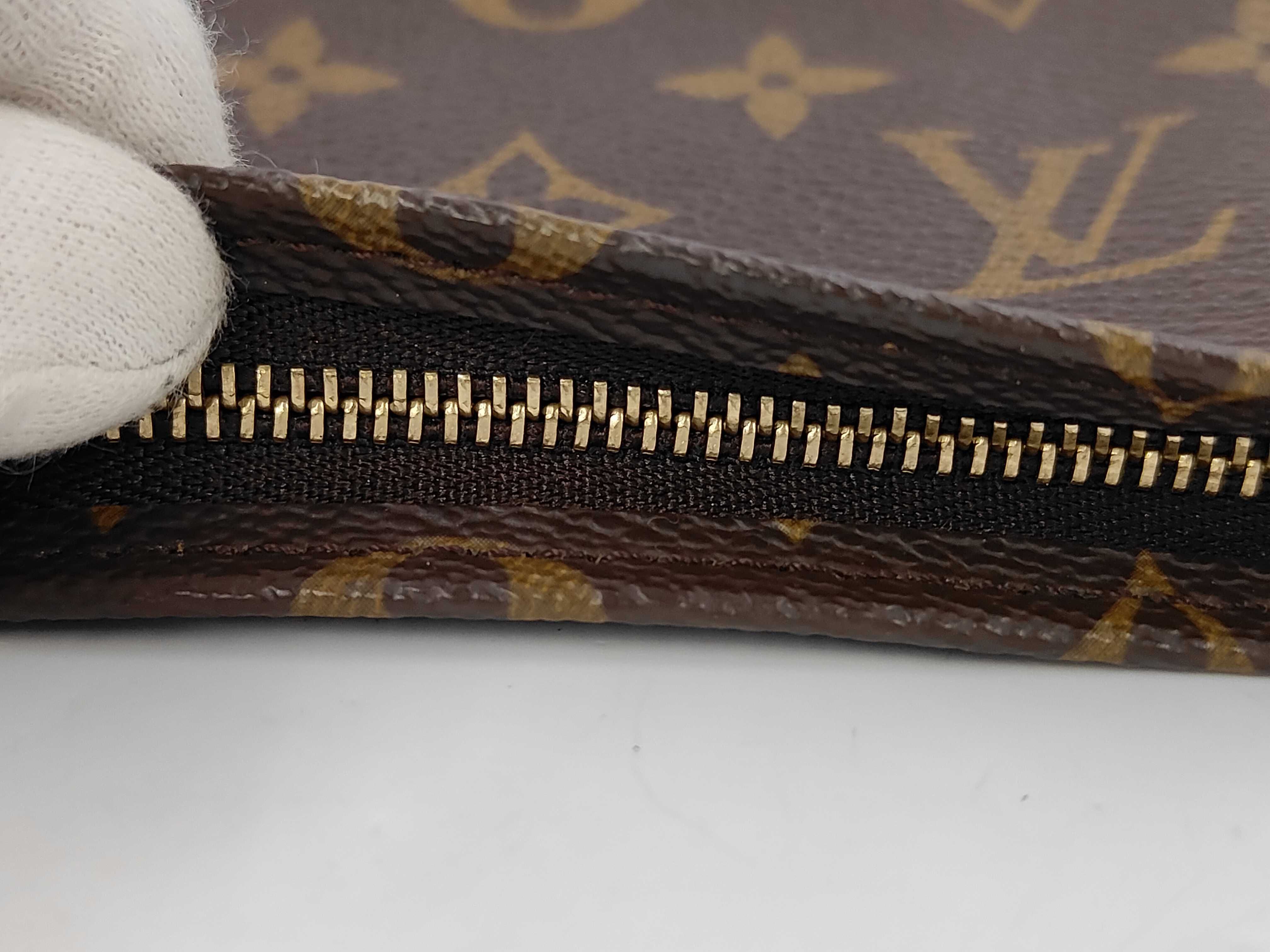 LV pouch — view 4