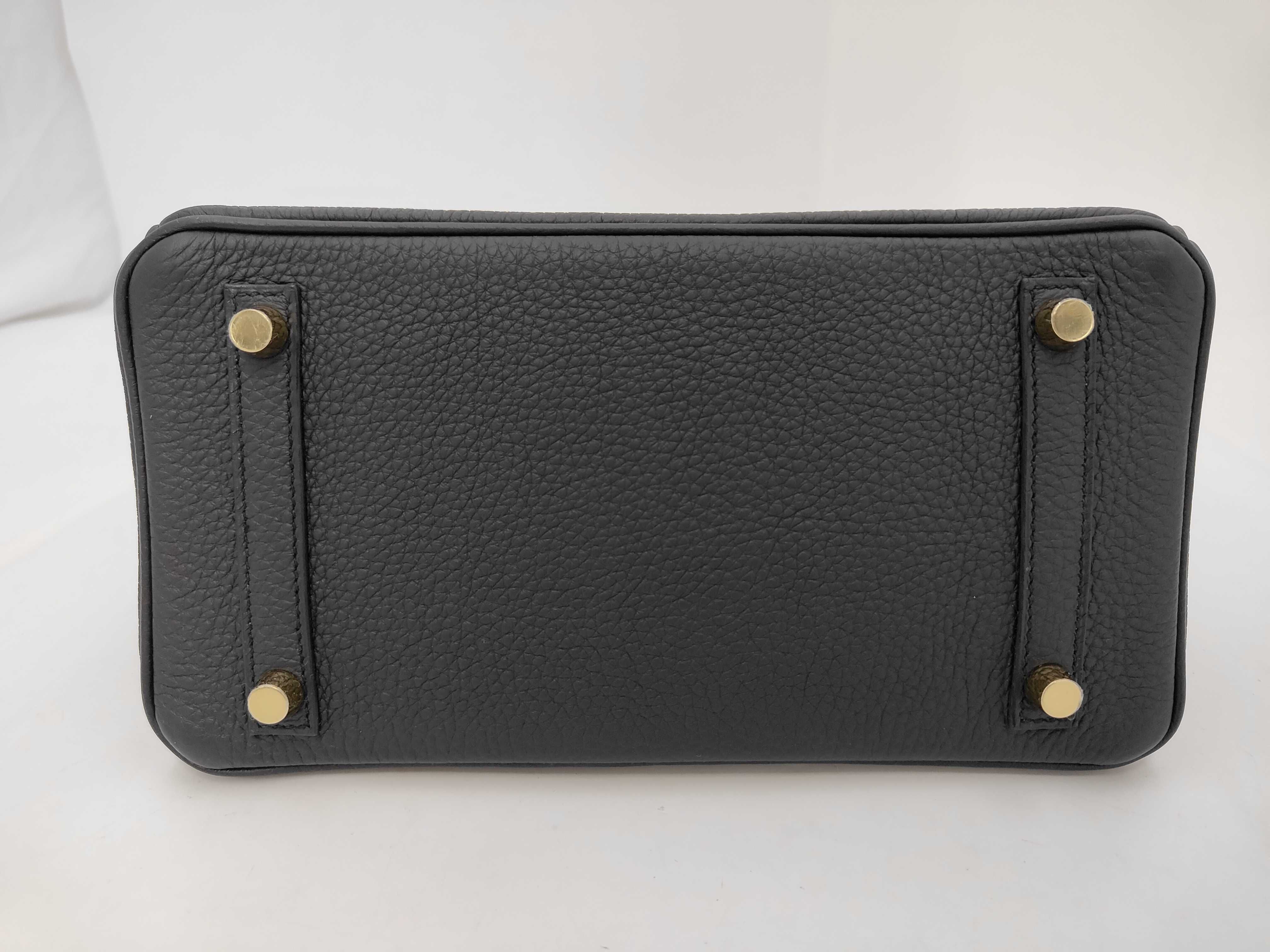 Birkin 25 Togo Leather, Black (Noir), Gold Hardware, Gold Stamp, Handbag — view 7