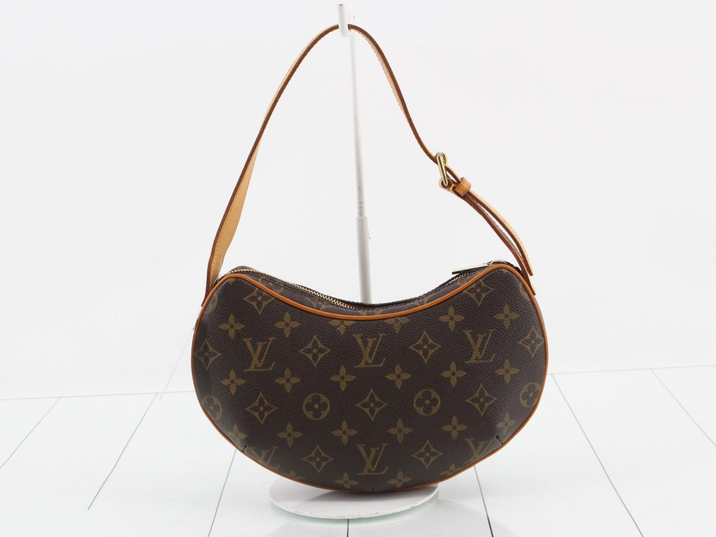 M51510 Croissant Pochette — view 2