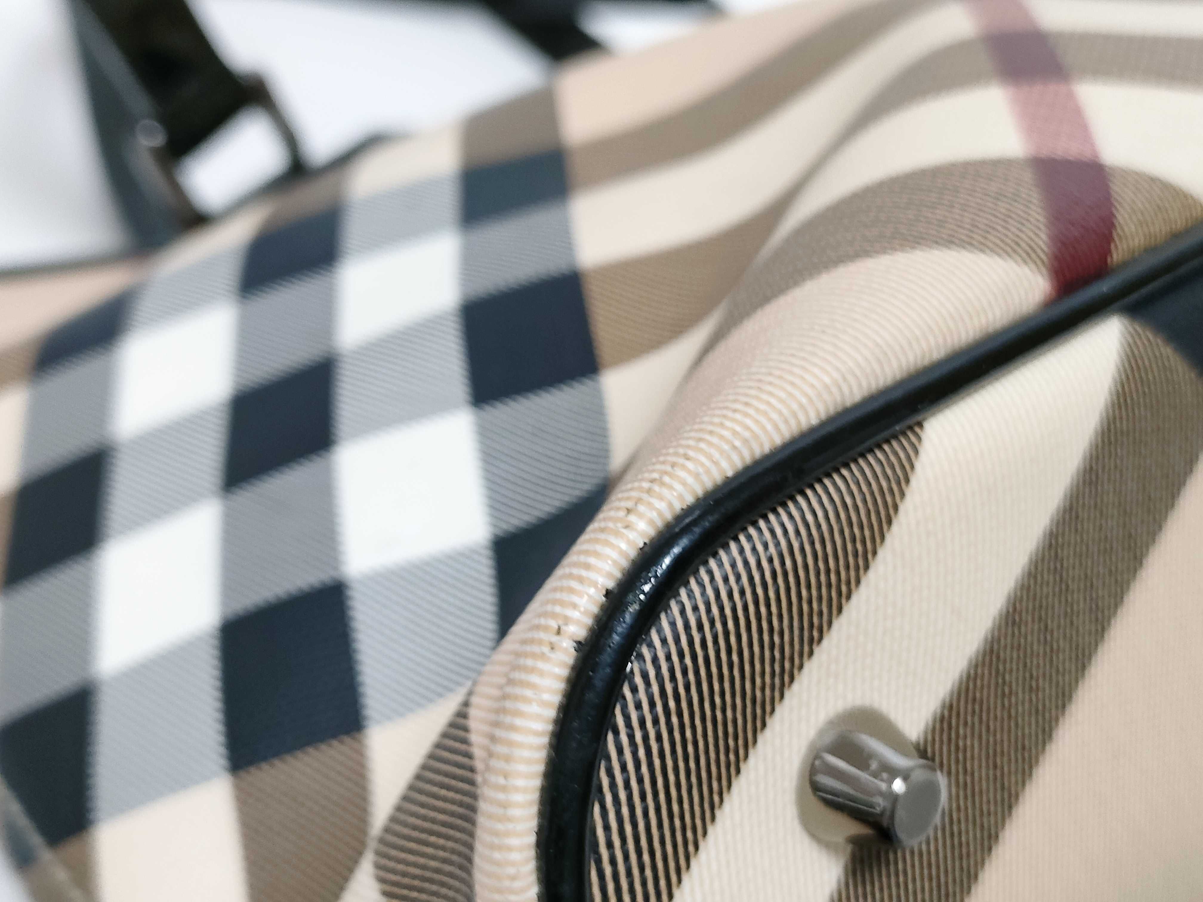 Nova Check Pattern Enamel Tote Bag — view 7