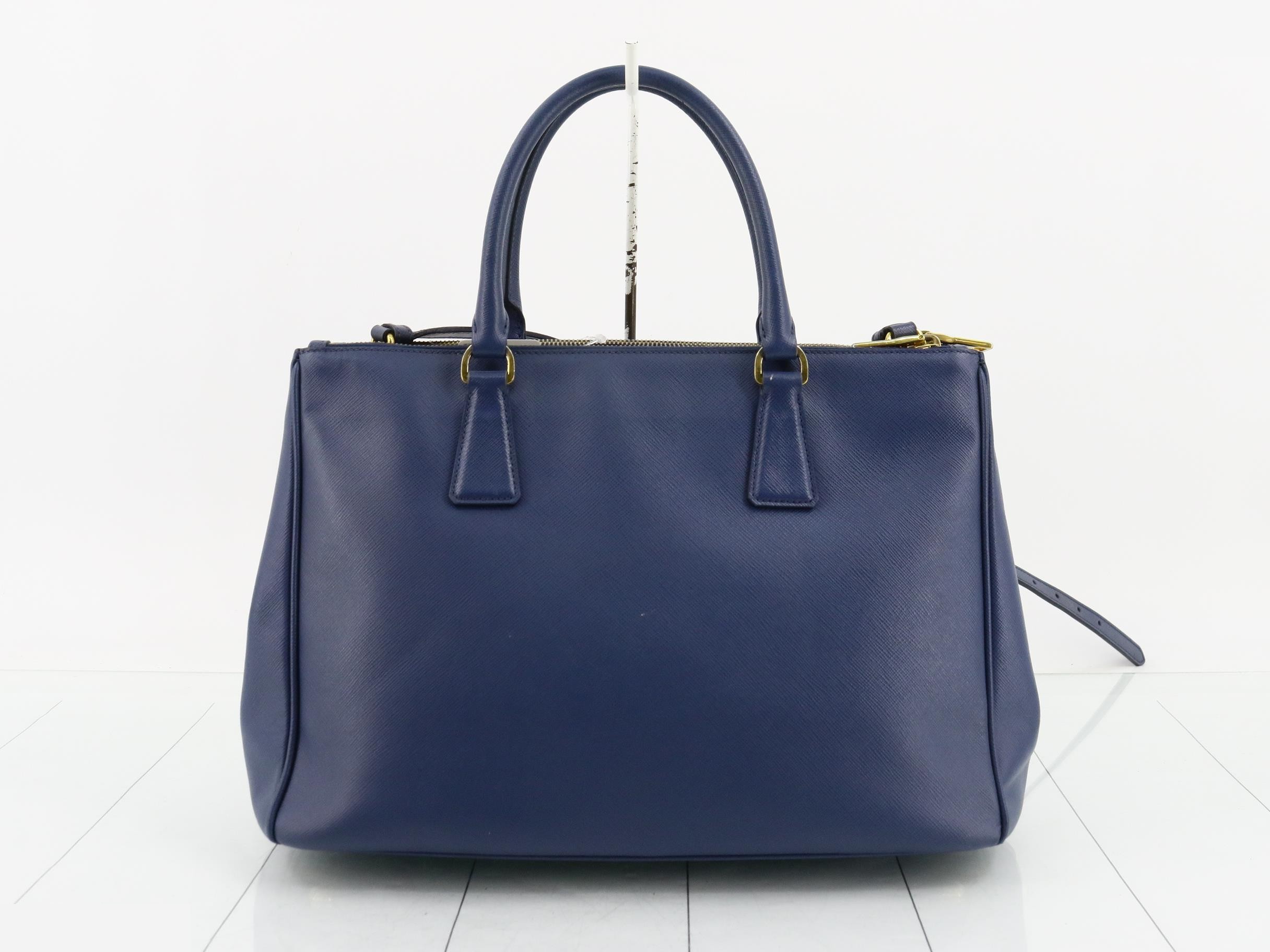 Saffiano Triangle Plate 2-Way Shoulder/Handbag — view 2
