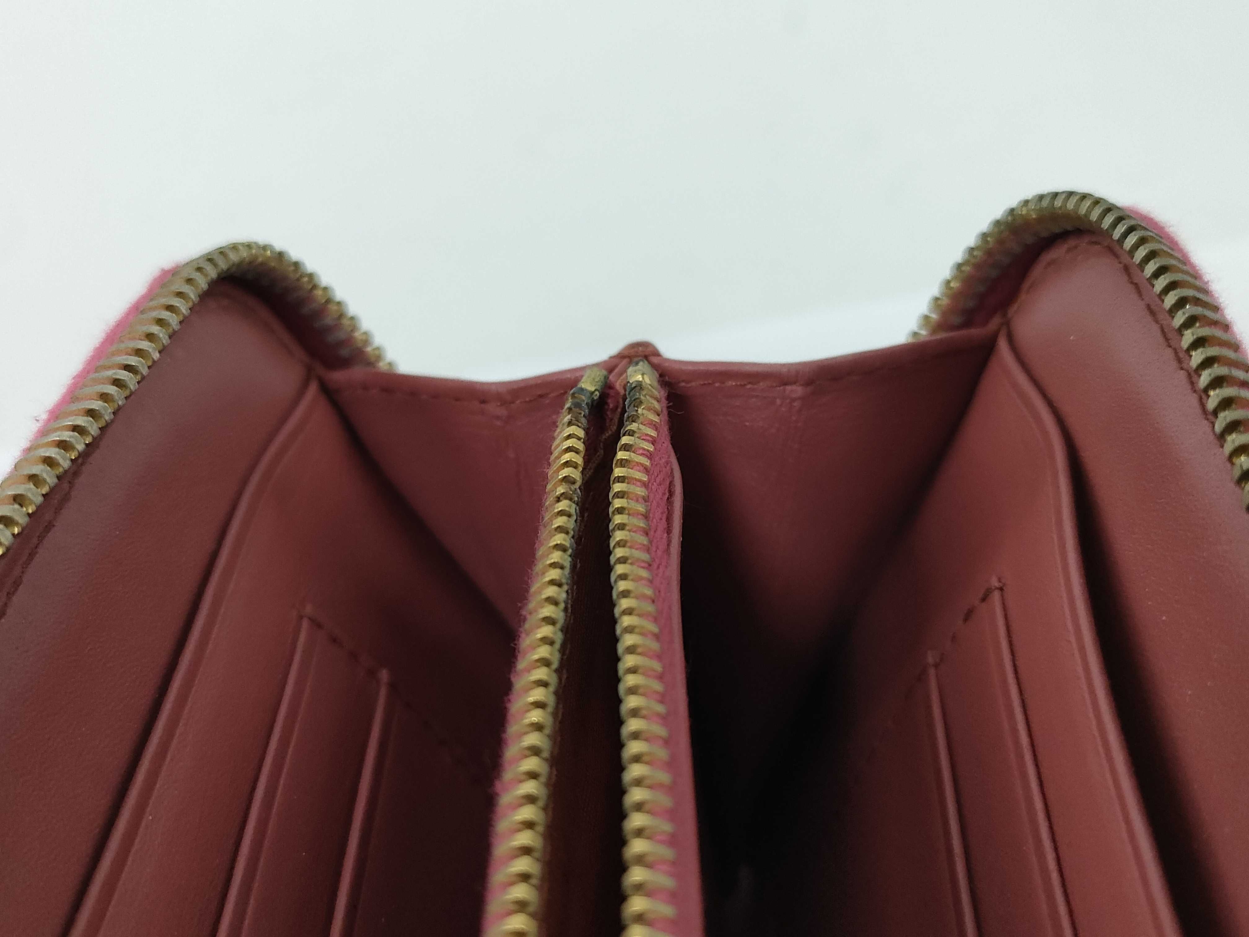 wallet — view 12