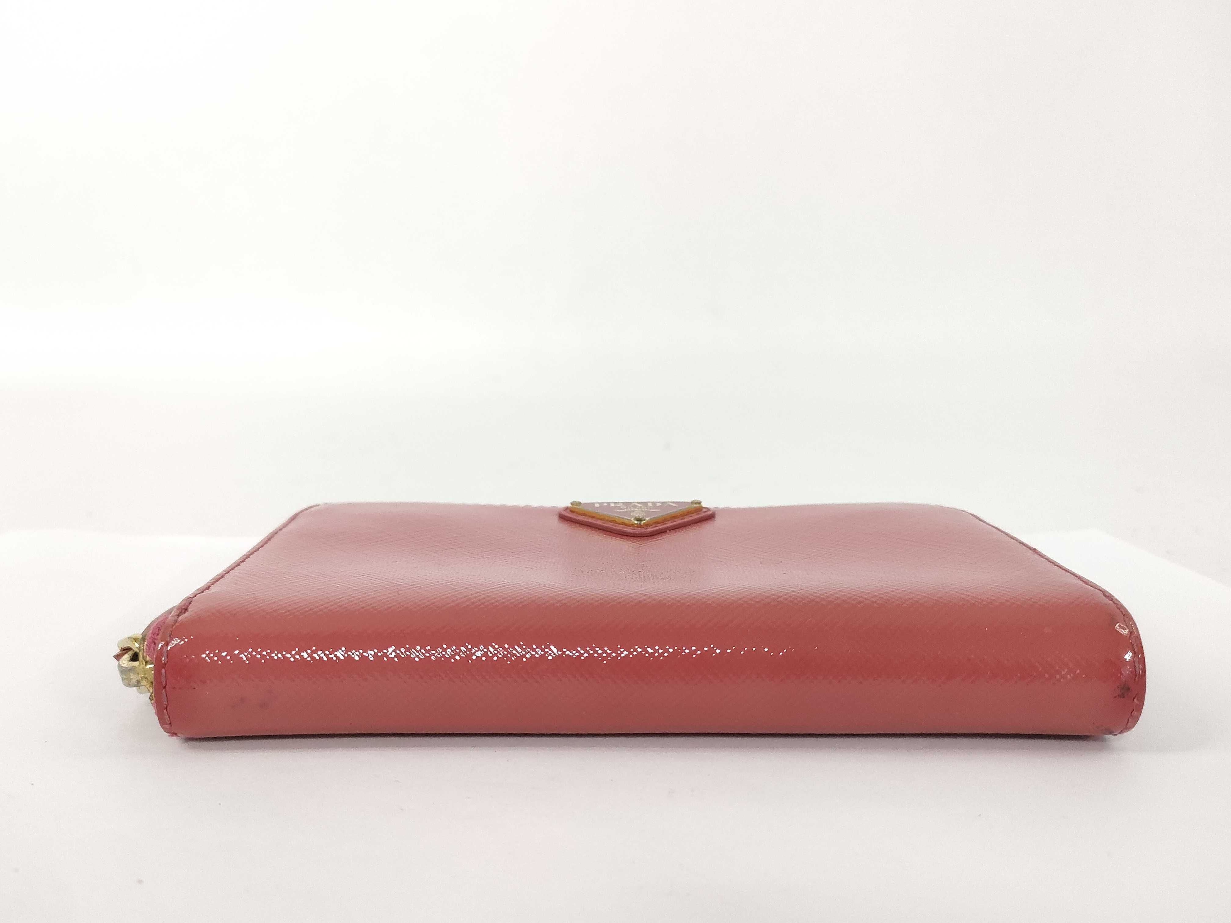 wallet — view 6