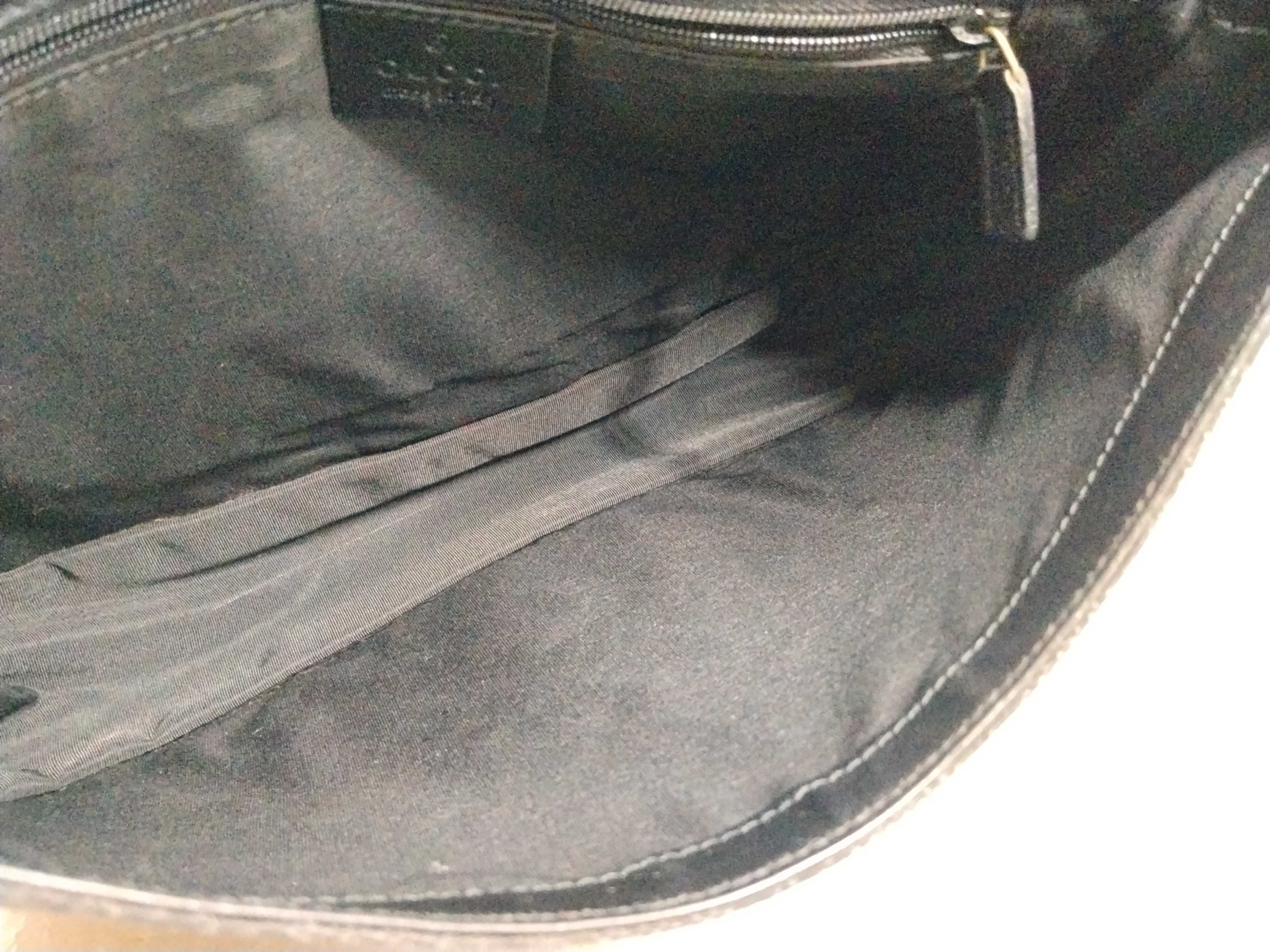 GG Canvas 90665 Shoulder Bag — view 10