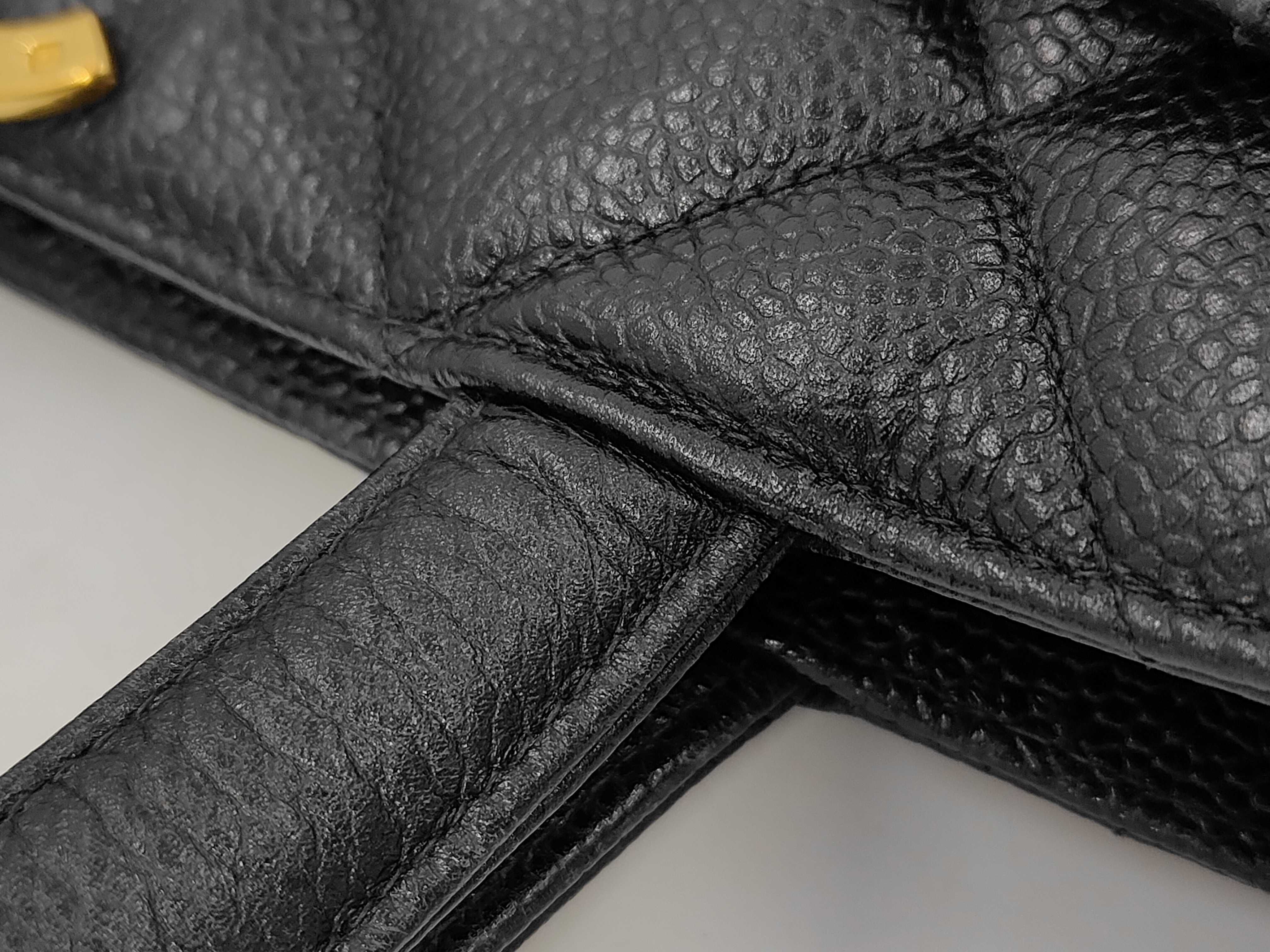 Caviar Skin Matelassé Turnlock Coco Mark Handbag Tote Bag — view 5