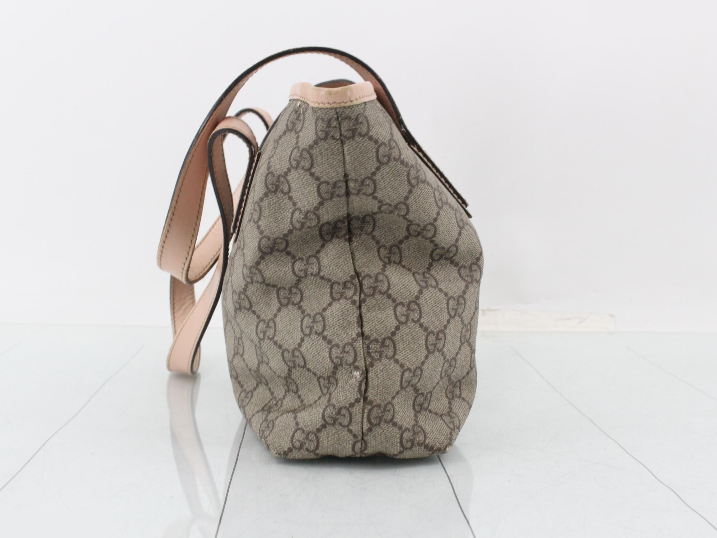 GG Supreme Tote Bag — view 4