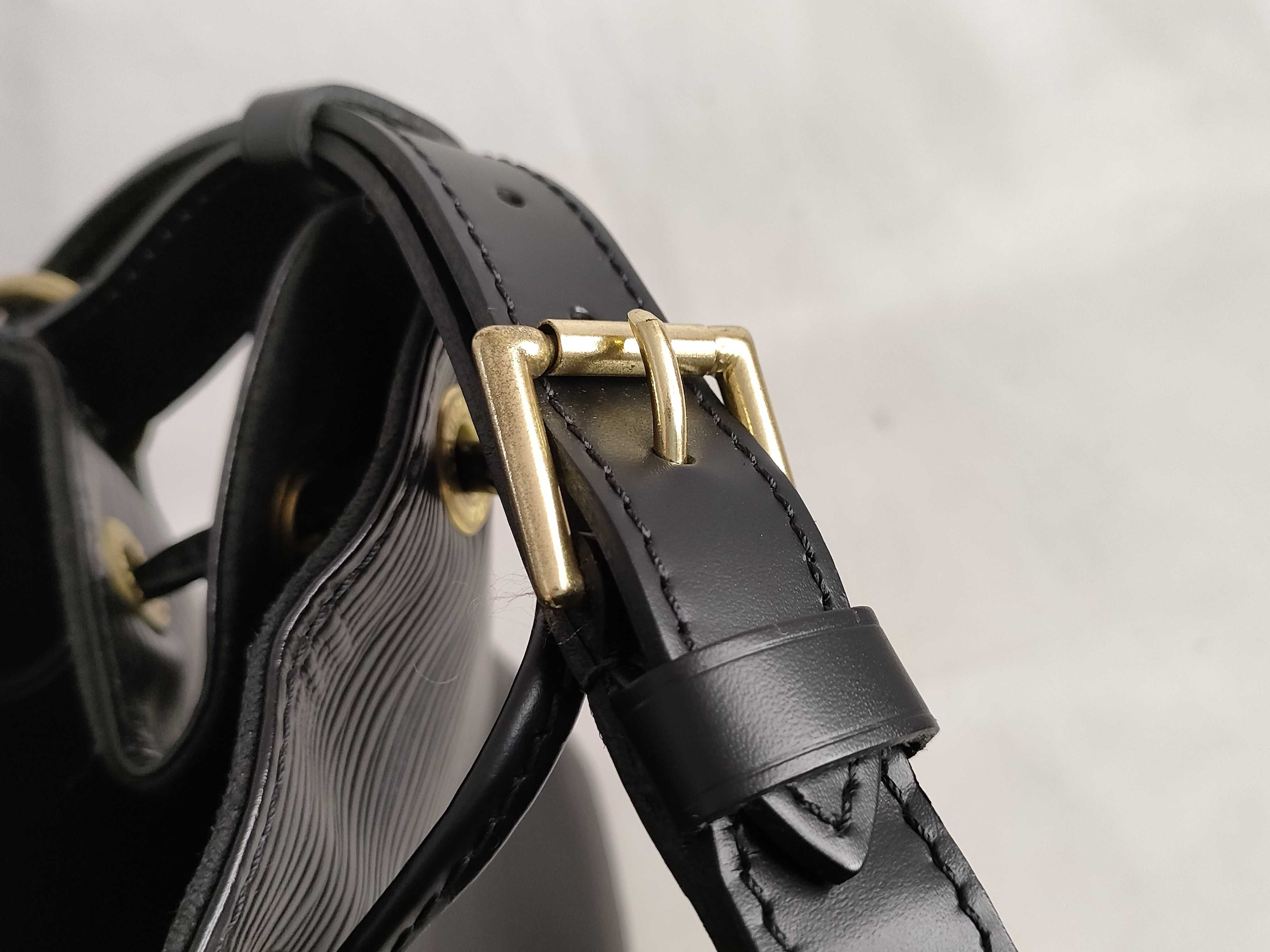 Epi Noe M59002 VI0963 Black Shoulder Bag — view 13