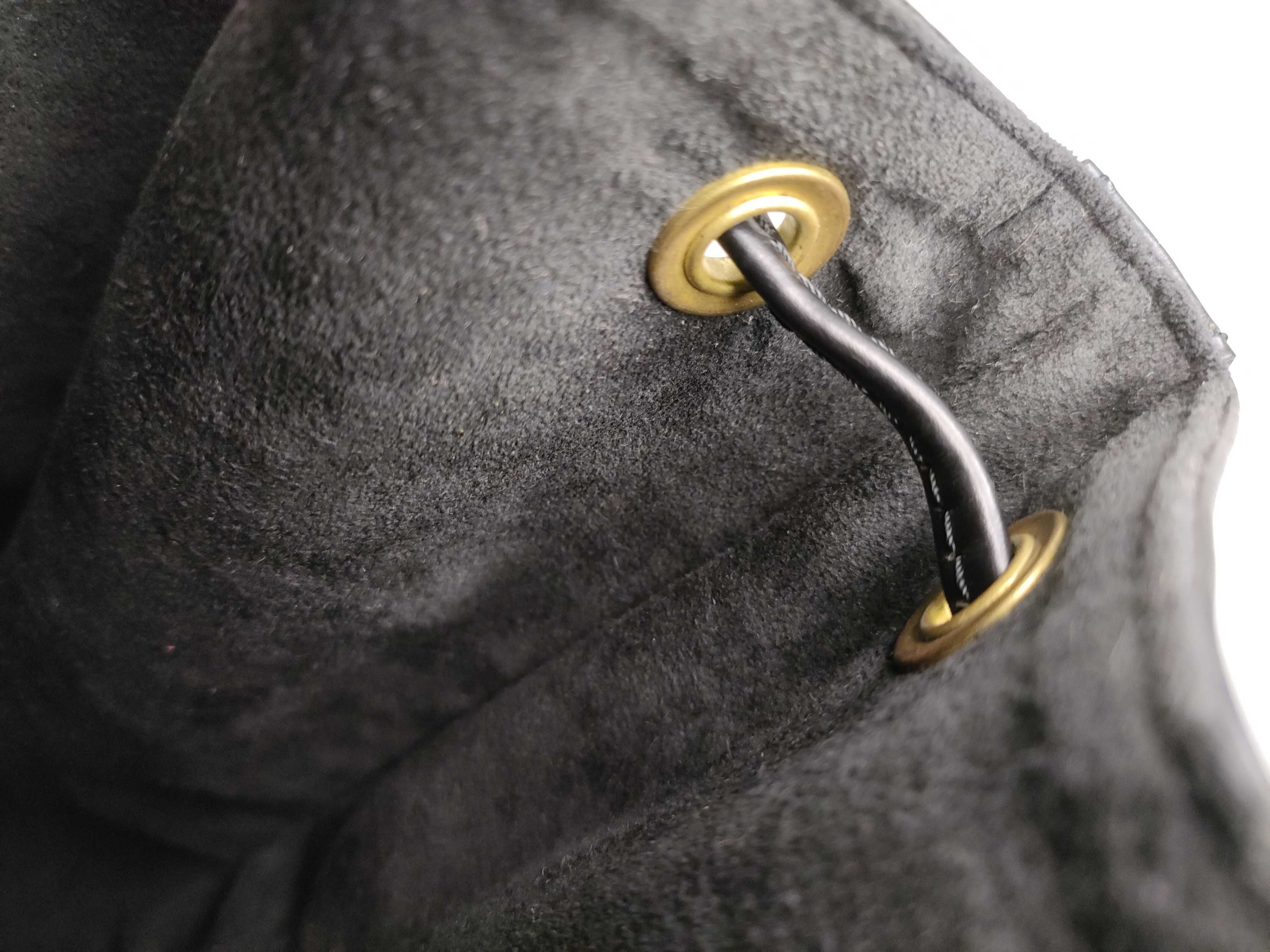 Epi Noe M59002 VI0963 Black Shoulder Bag — view 8