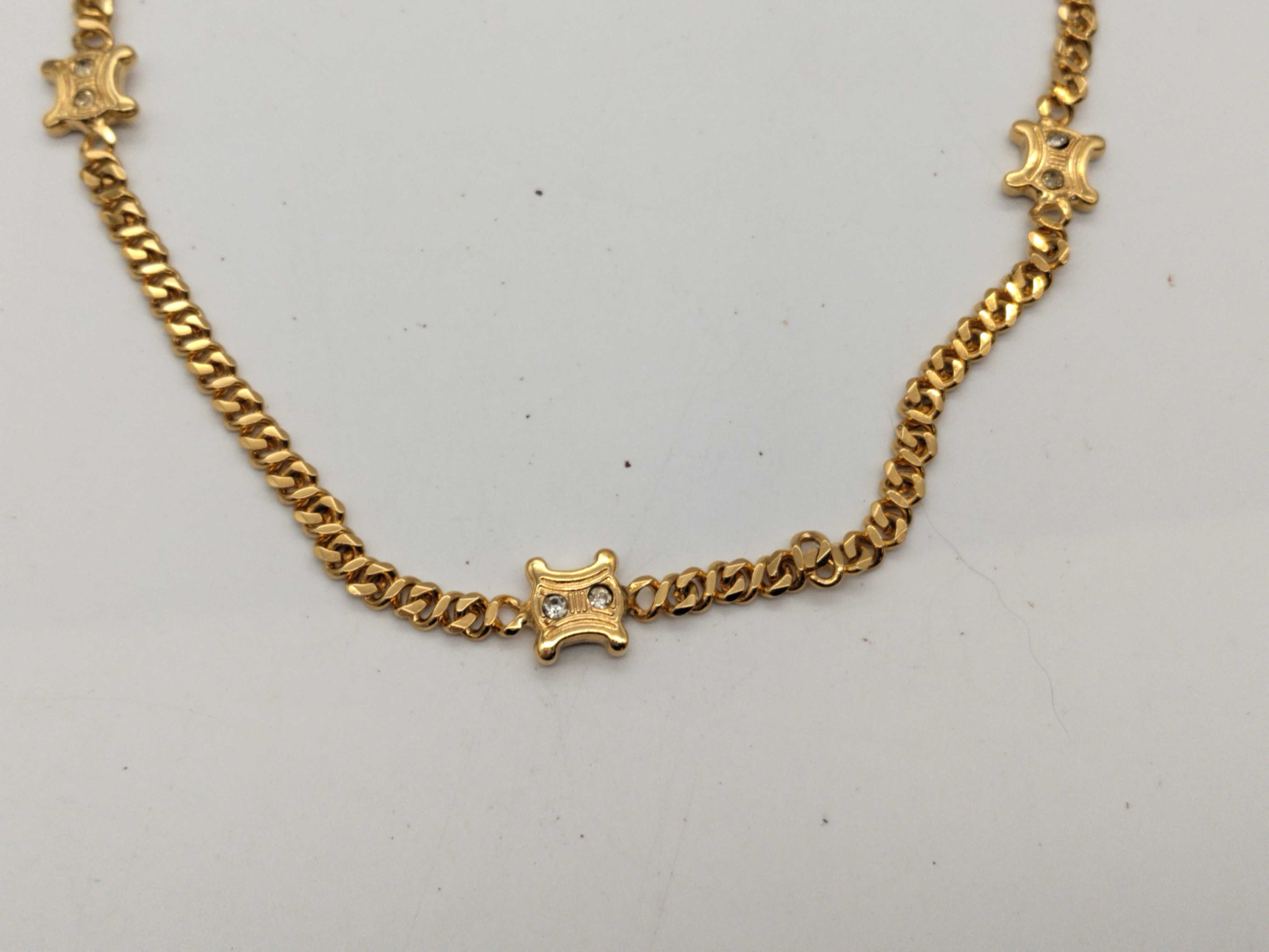 necklace — view 2