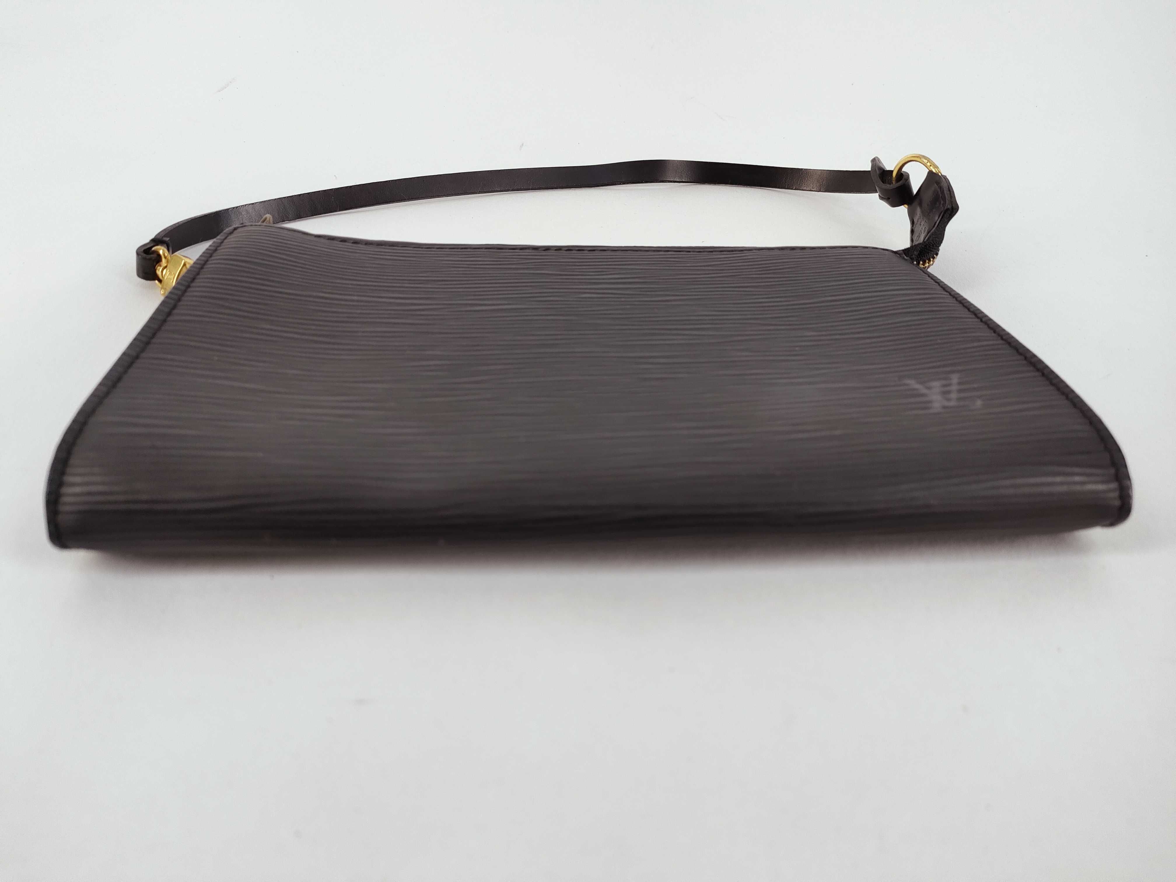 Epi Leather Pochette Accessoires Black M52942 AR1010 Handbag — view 8