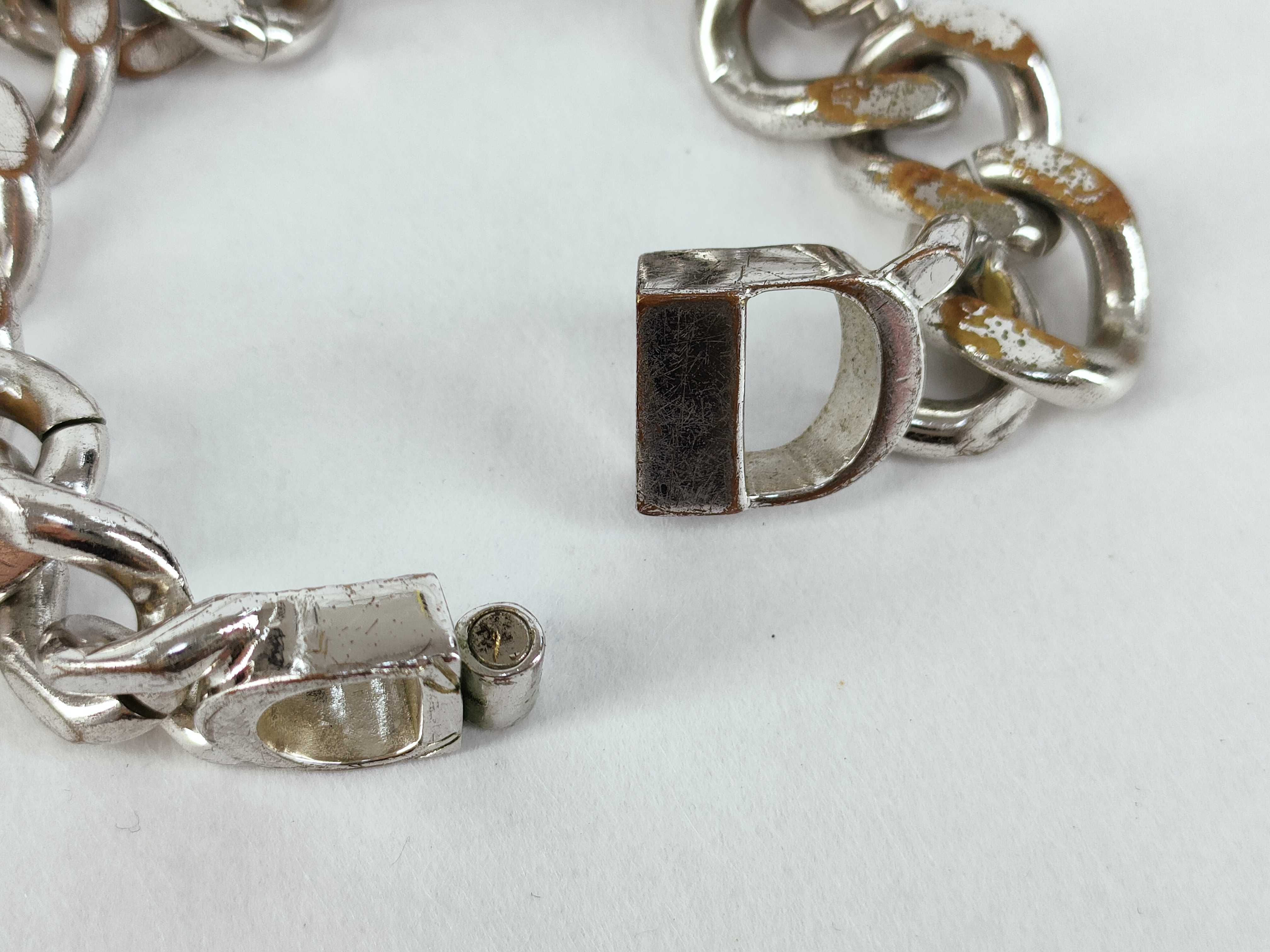 ICON Metal Chain Bracelet, Size M (Bracelet/Bangle) — view 8