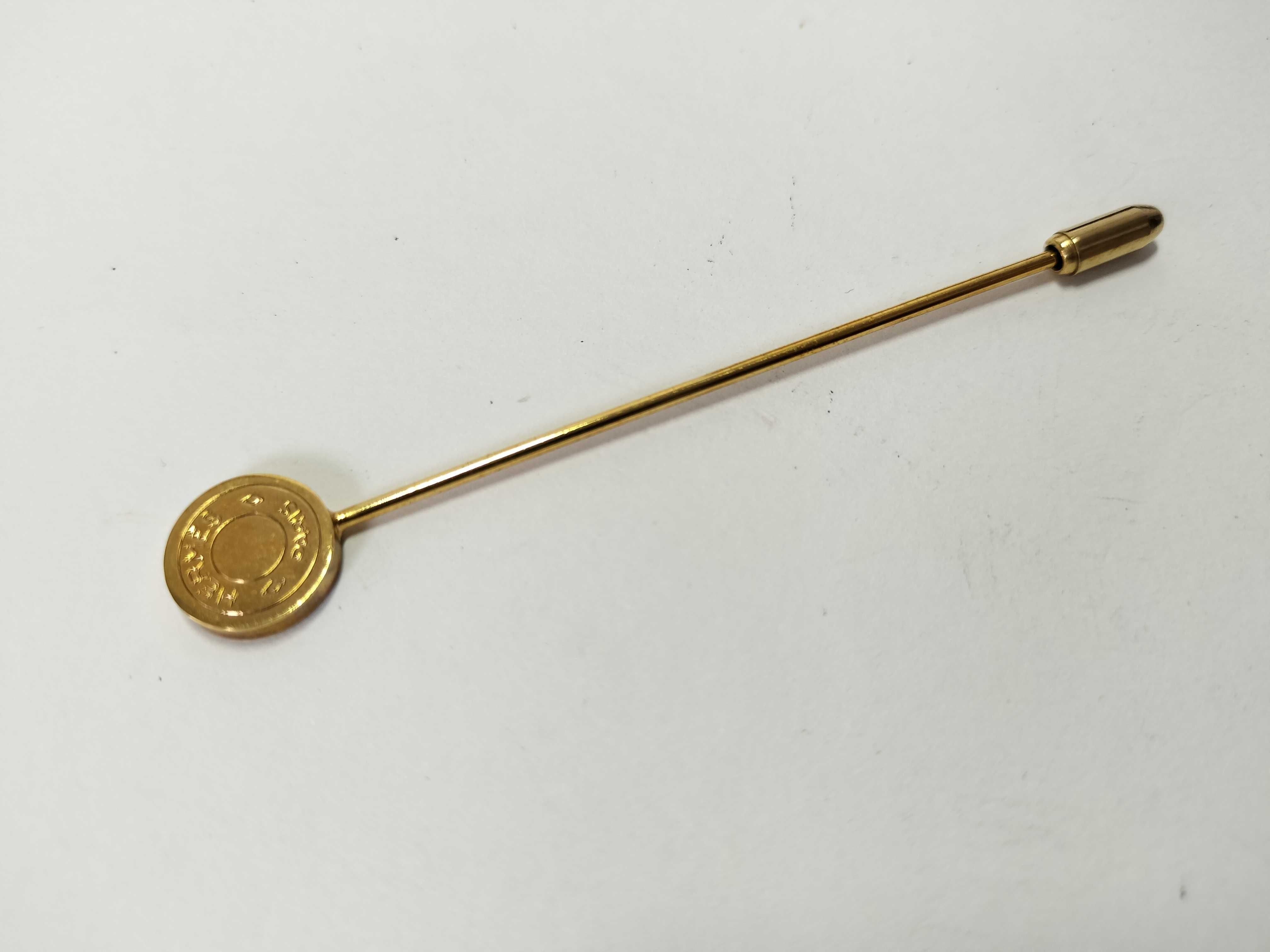 pin brooch — view 2