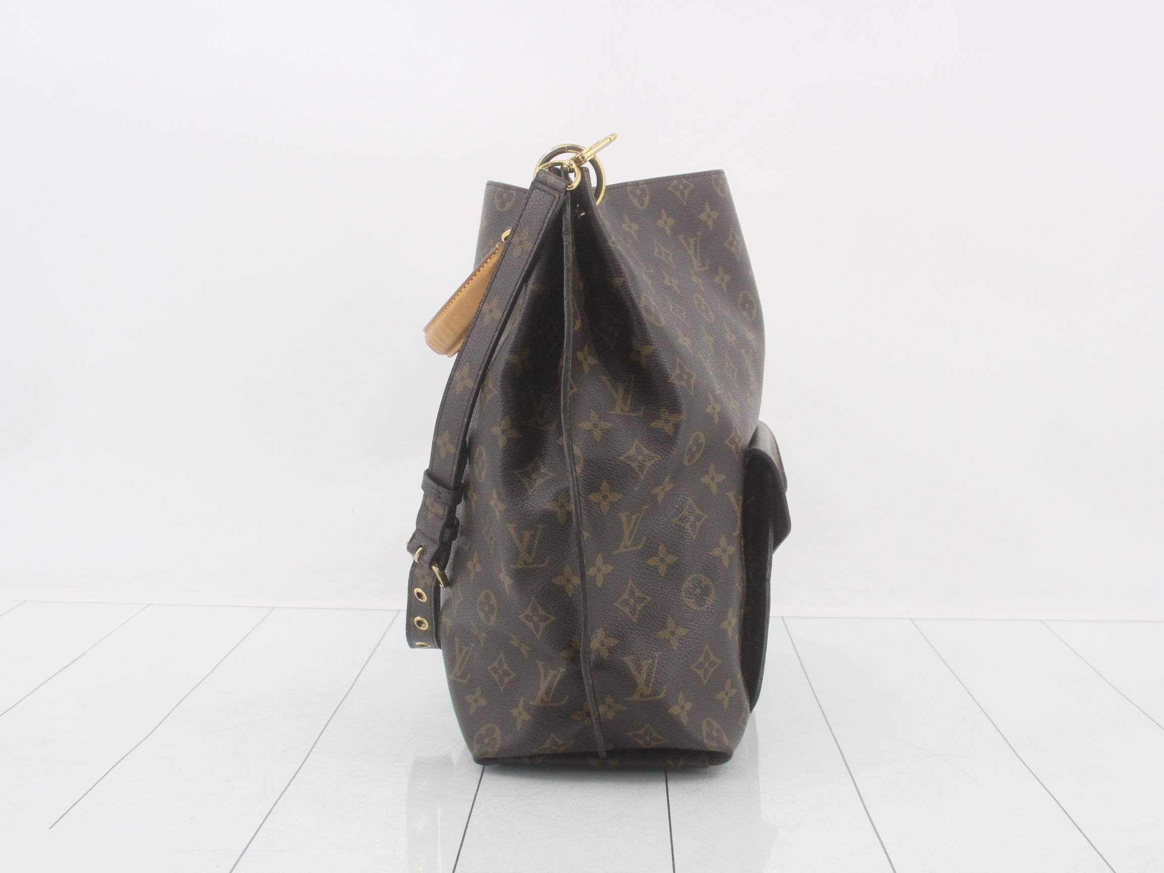 Monogram Metis 2-Way Shoulder Bag — view 4