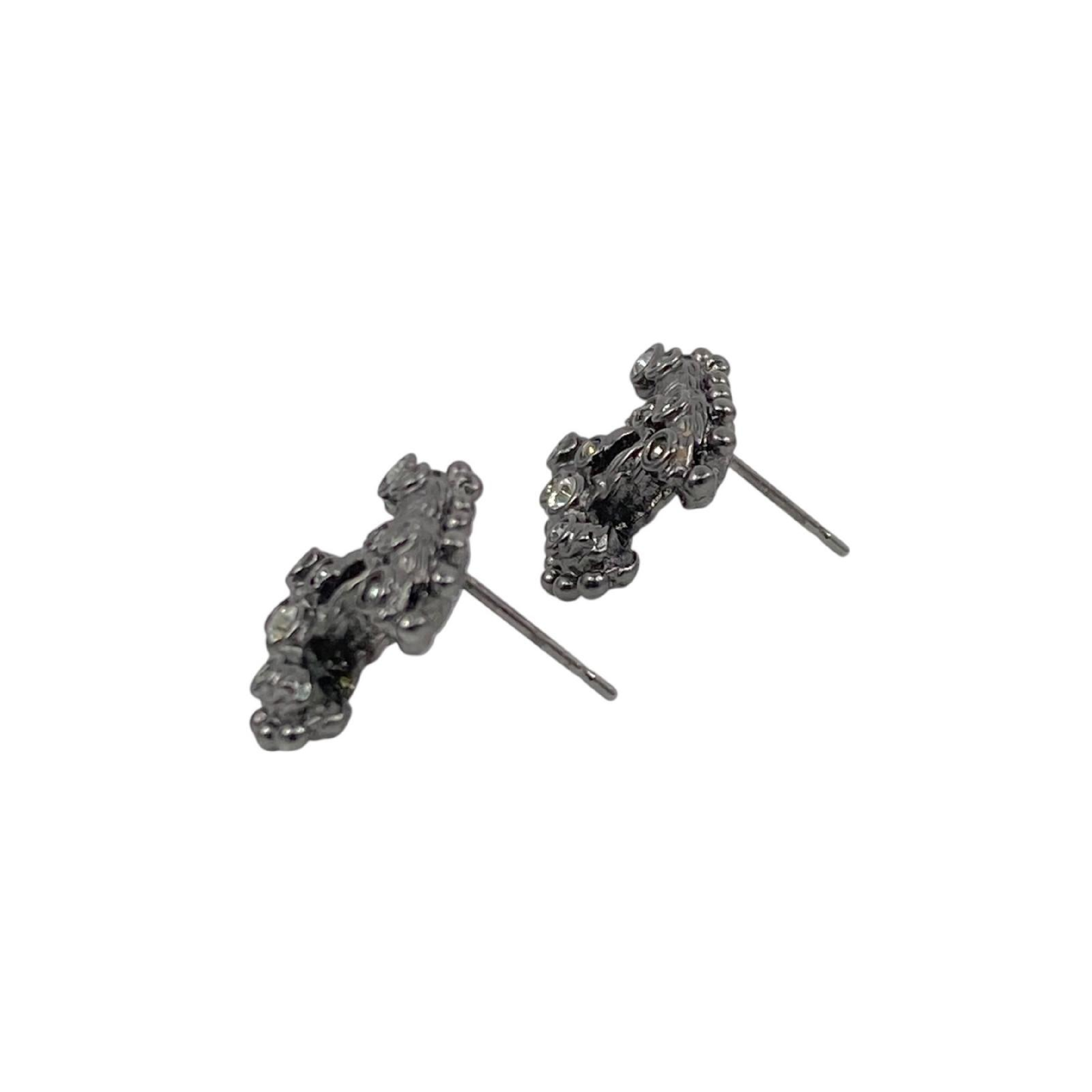 【*Shipped from: Hong Kong*】CHANEL ( ) Silver-colored Metal A12A Earrings — view 5