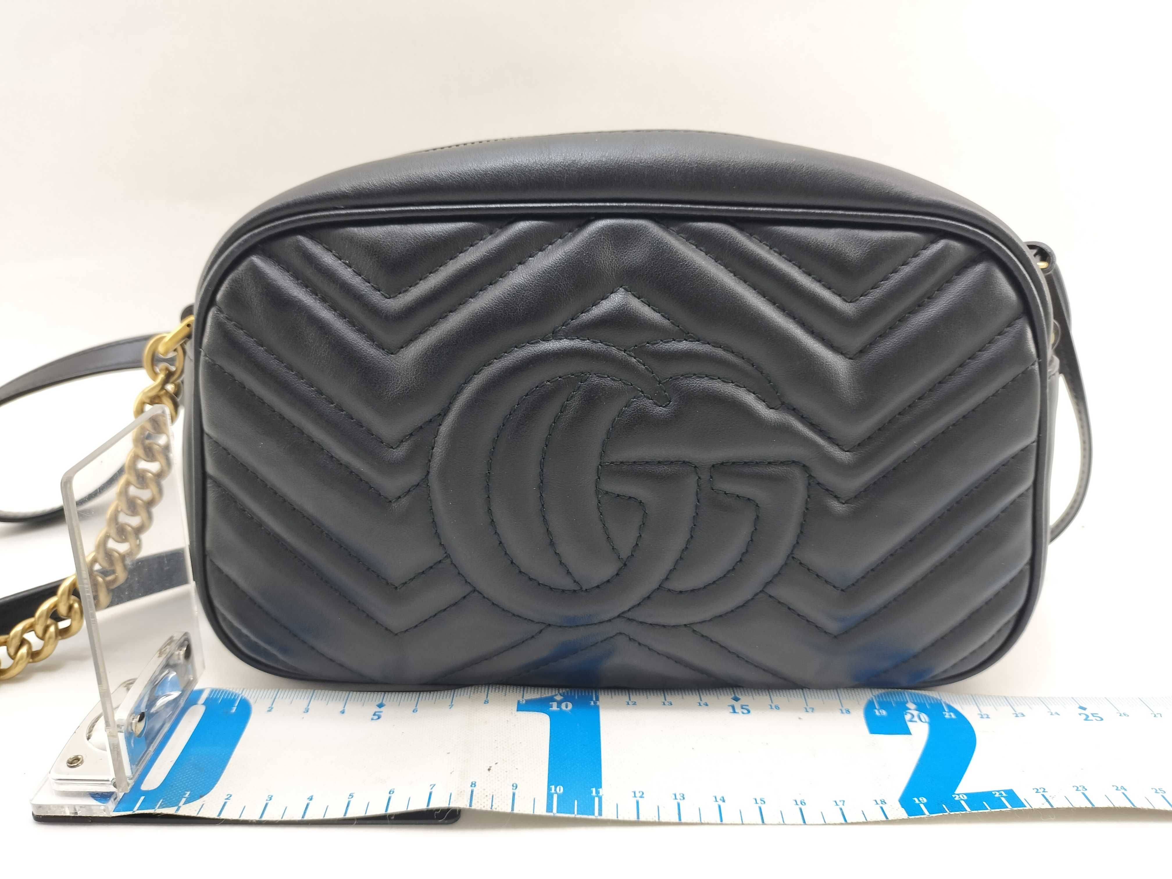 PH - Black Quilted Leather GG Marmont Camera Sling Bag (Shoulder Bag) — view 2