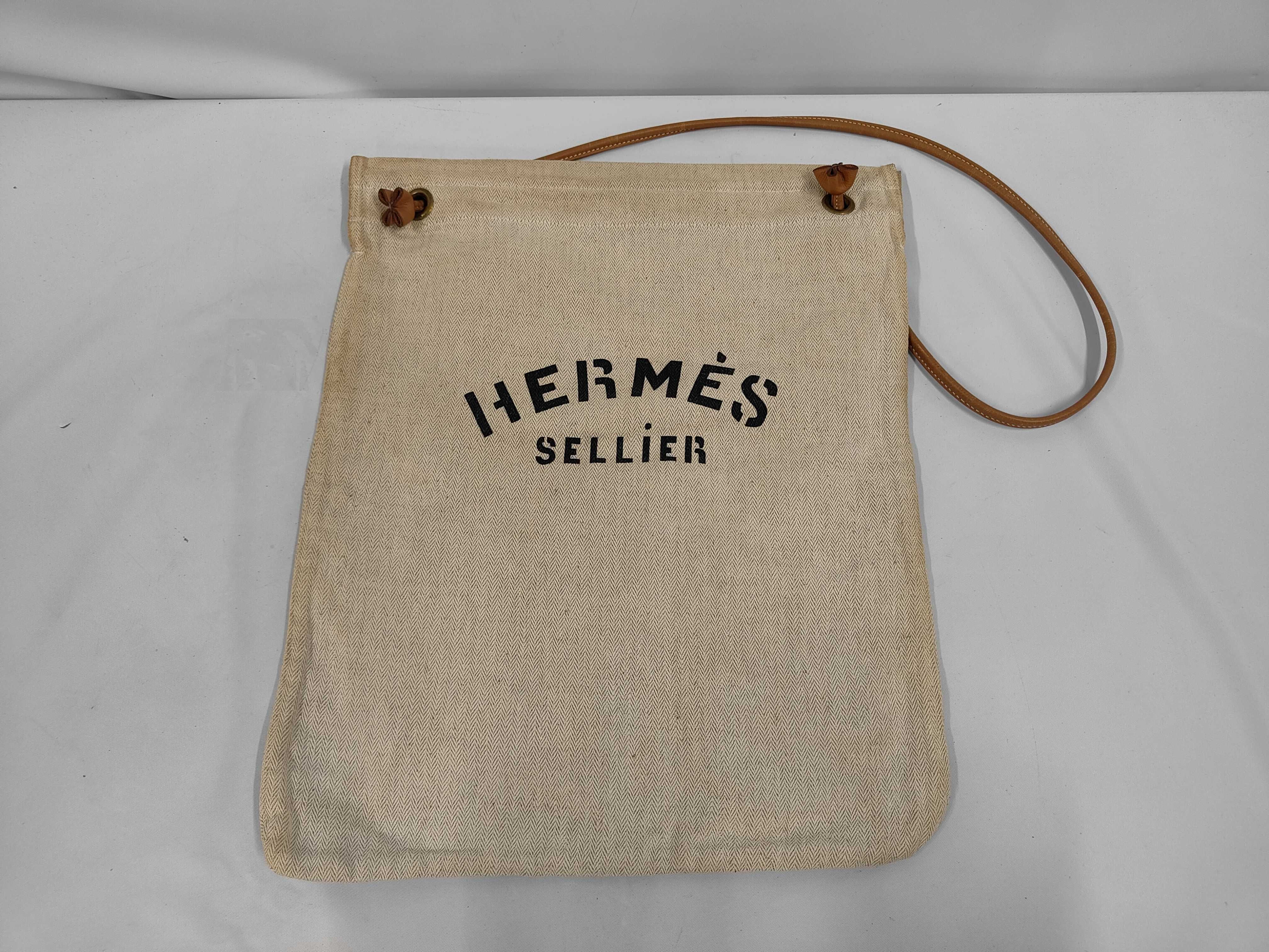 Aline Tote Bag