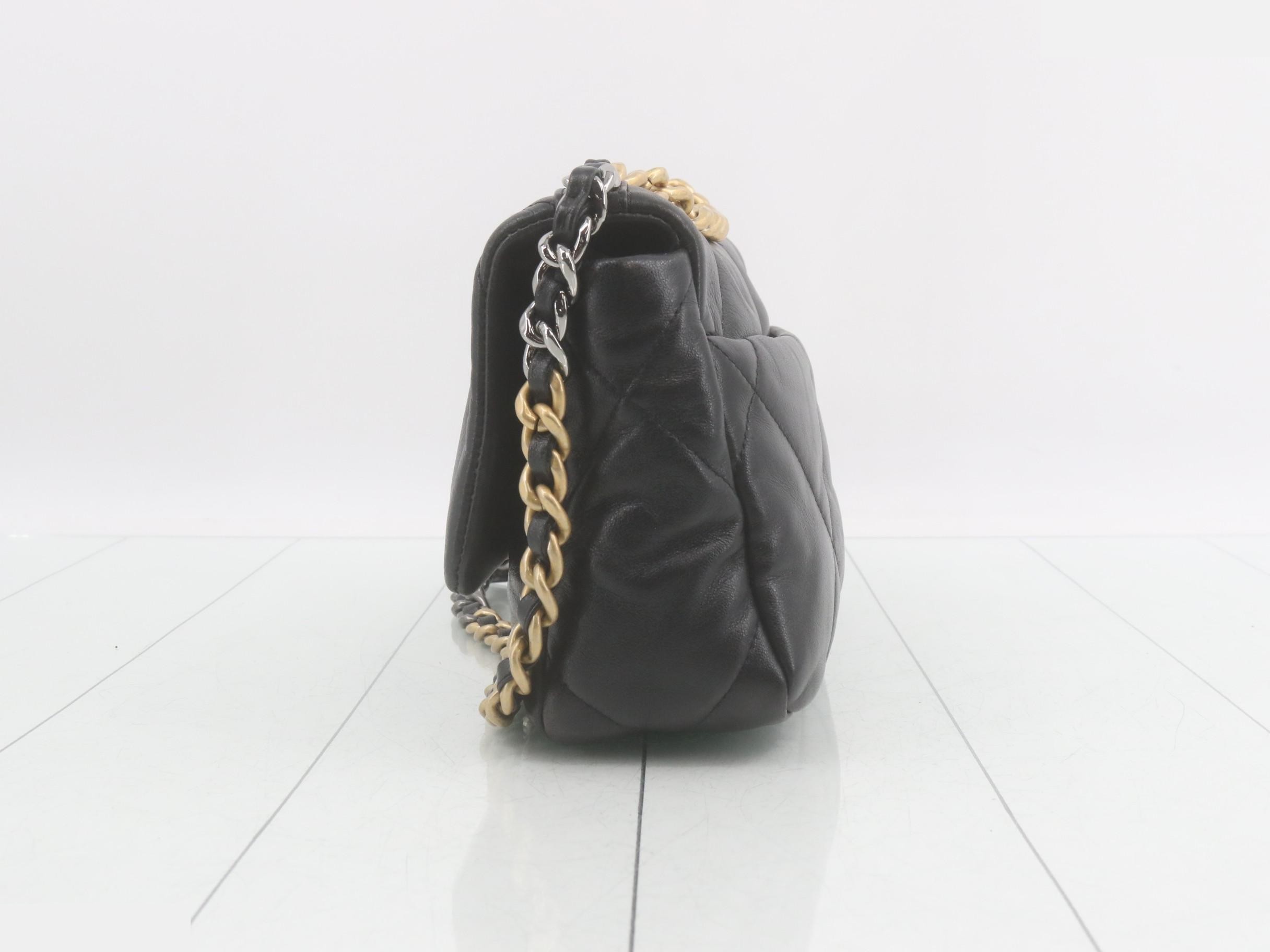 19 Leather 2-Way Handbag — view 3