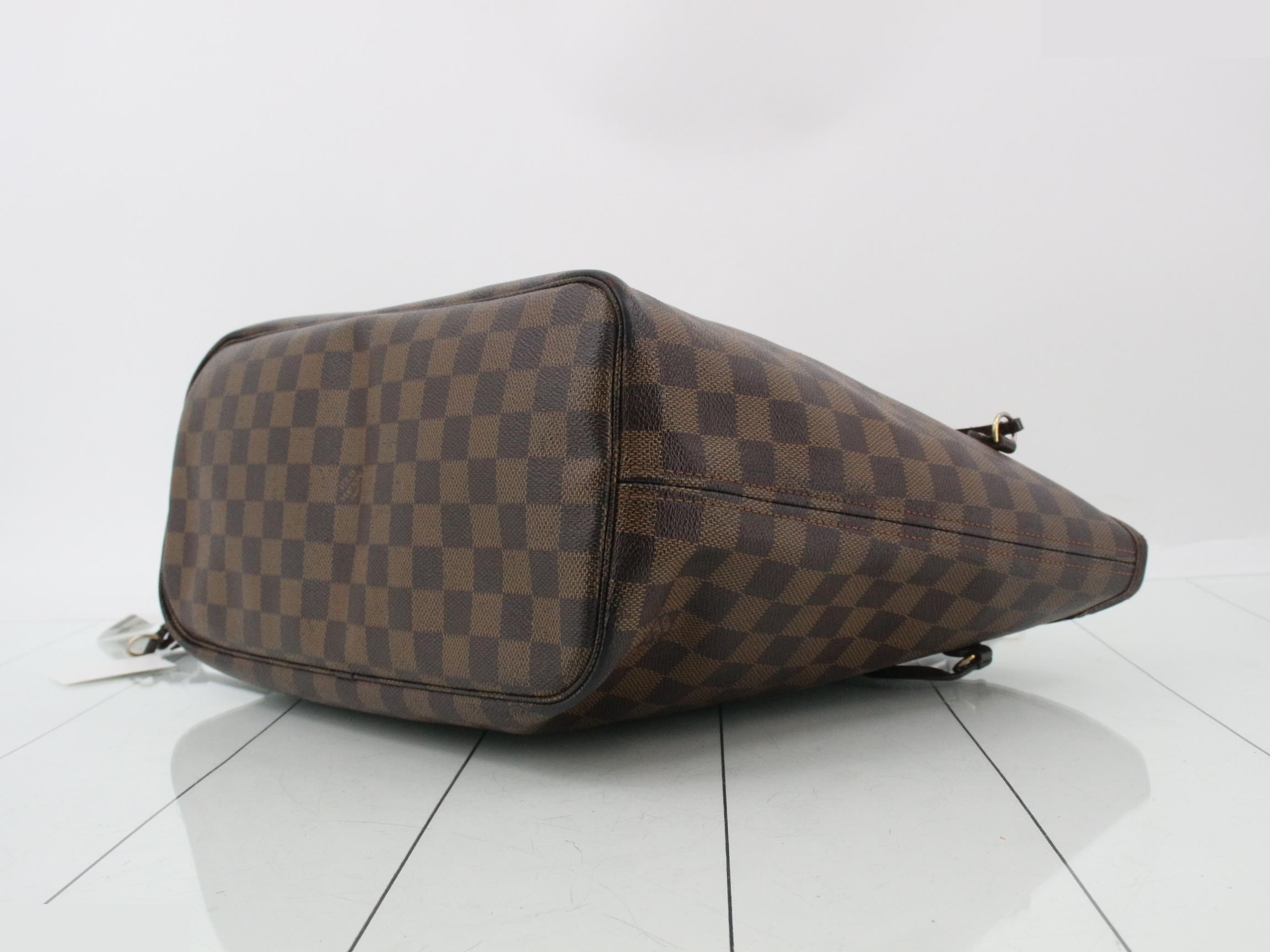 Damier Neverfull MM Tote Bag — view 6