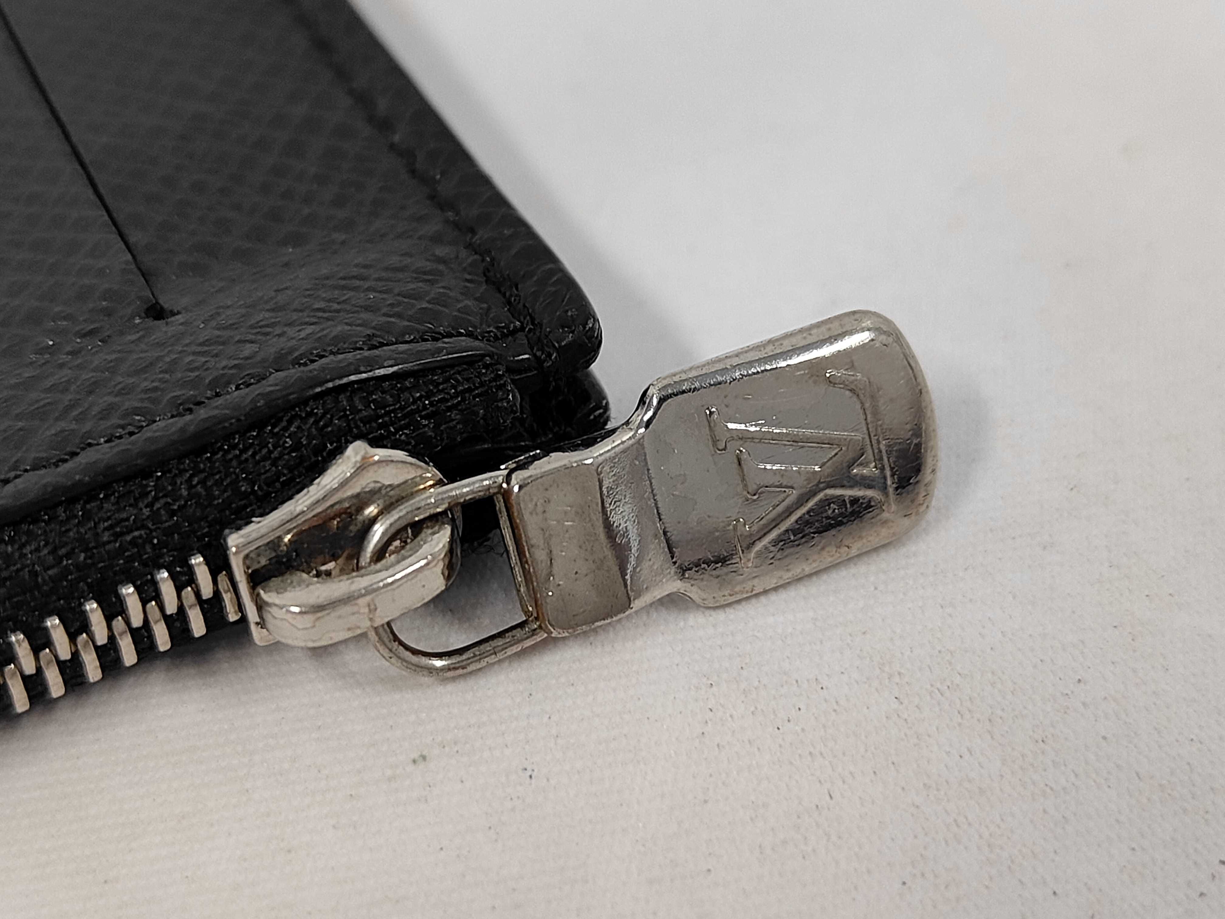 Taiga Coin Card Holder M62914 Coin Case — view 5