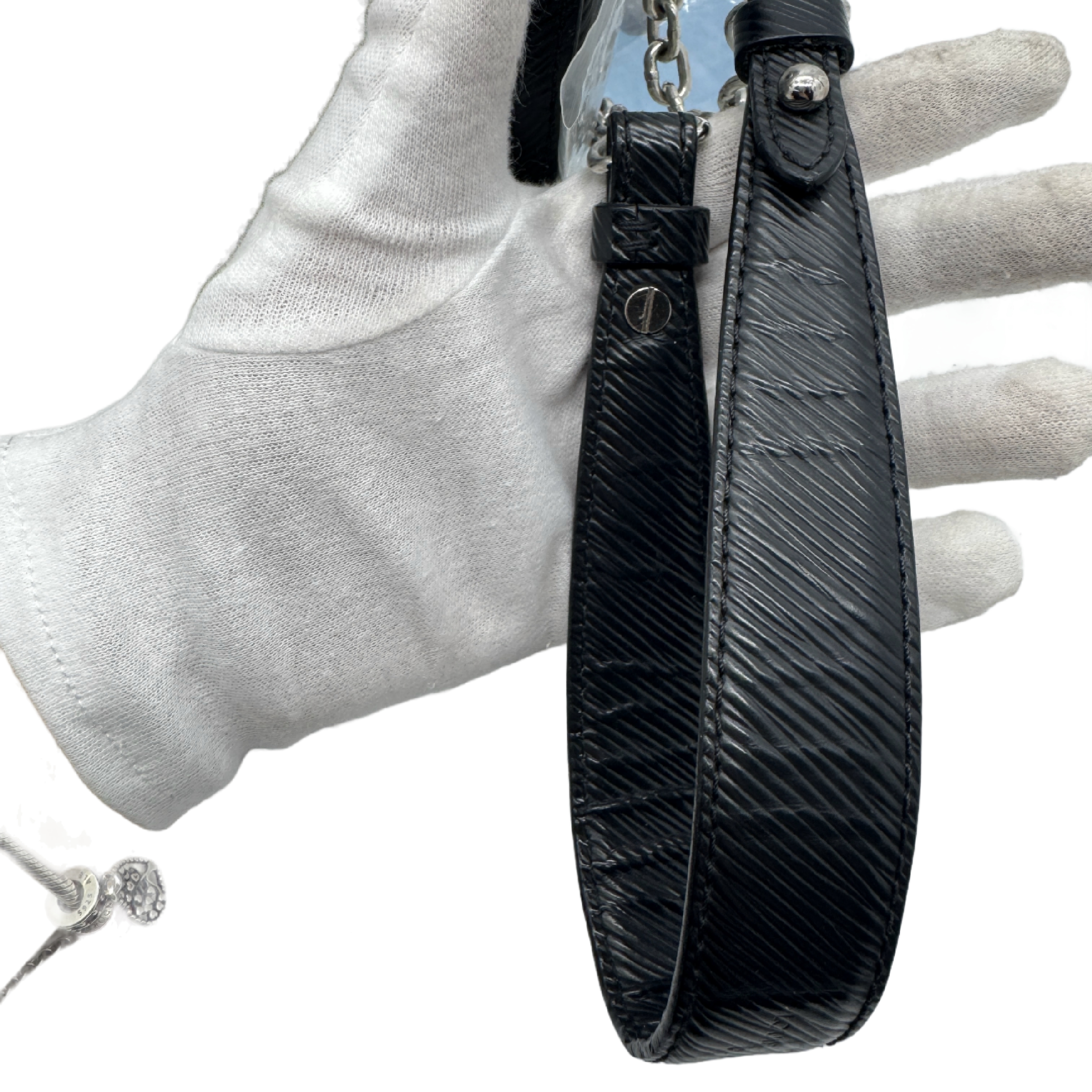 Epi Twist Chain Shoulder Bag, Noir Black with Silver Hardware (Shoulder Bag) — view 12