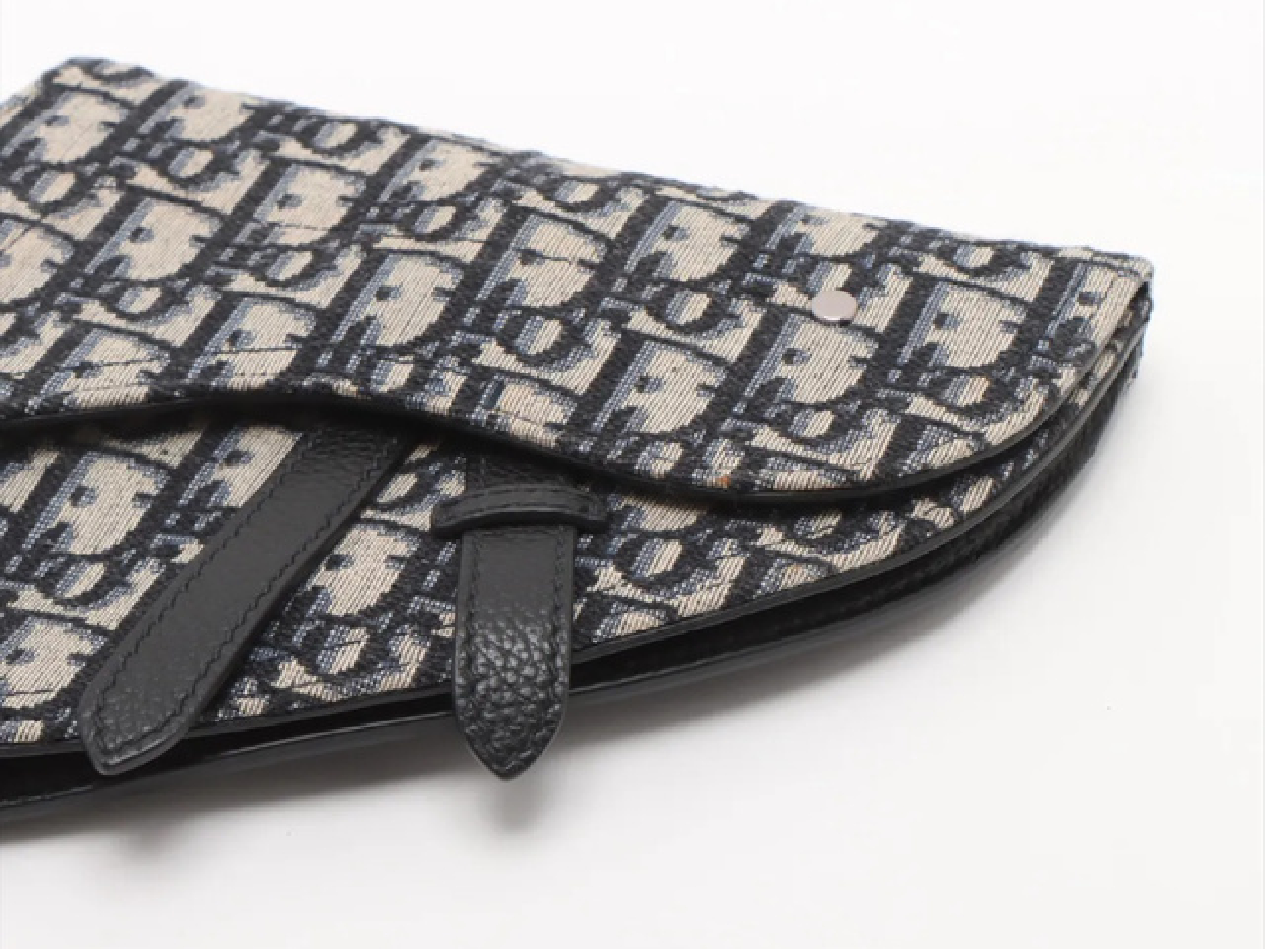 Oblique Saddle Bag Shoulder Bag — view 3
