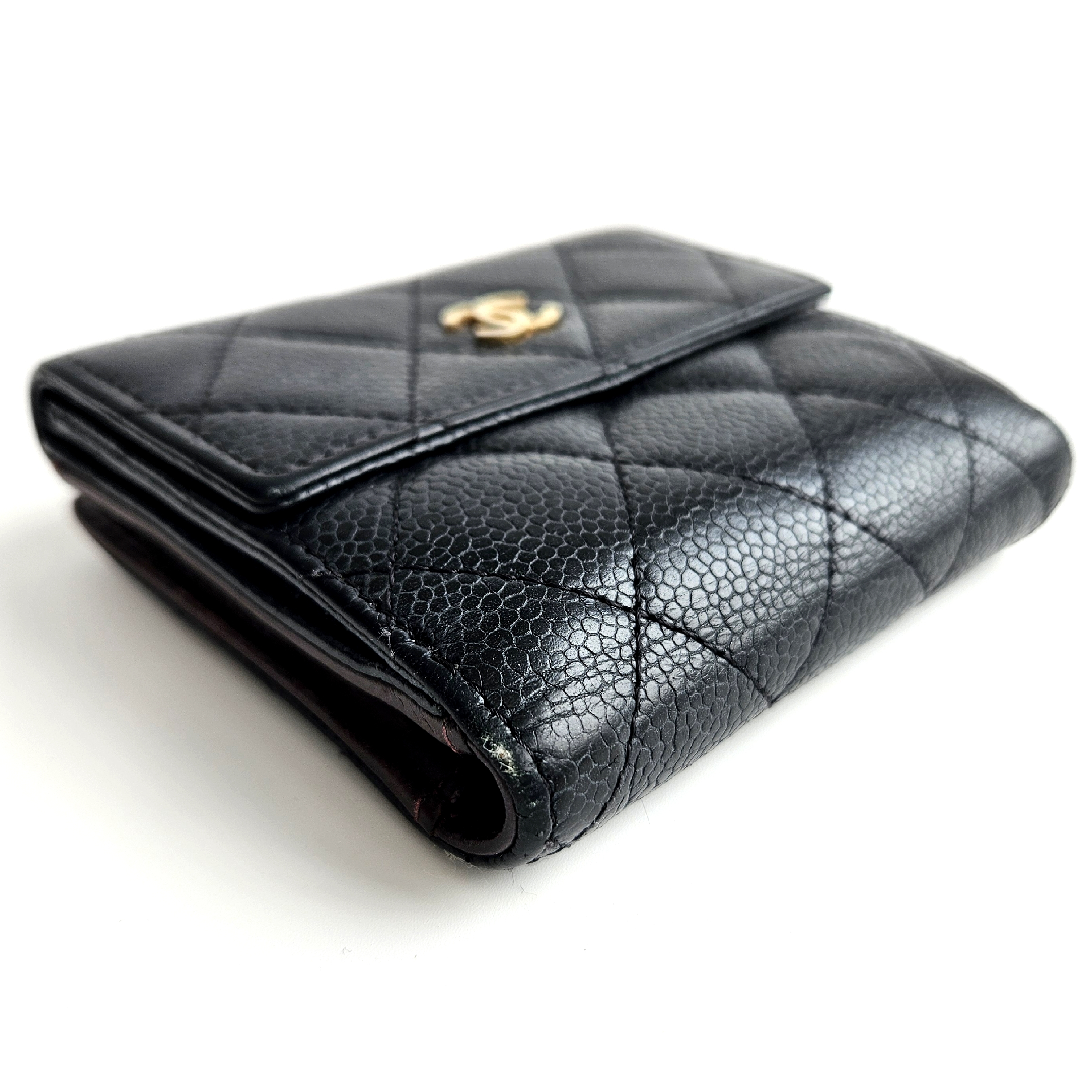 Matelassé Caviar Skin Compact Wallet, Bi-fold Wallet — view 3