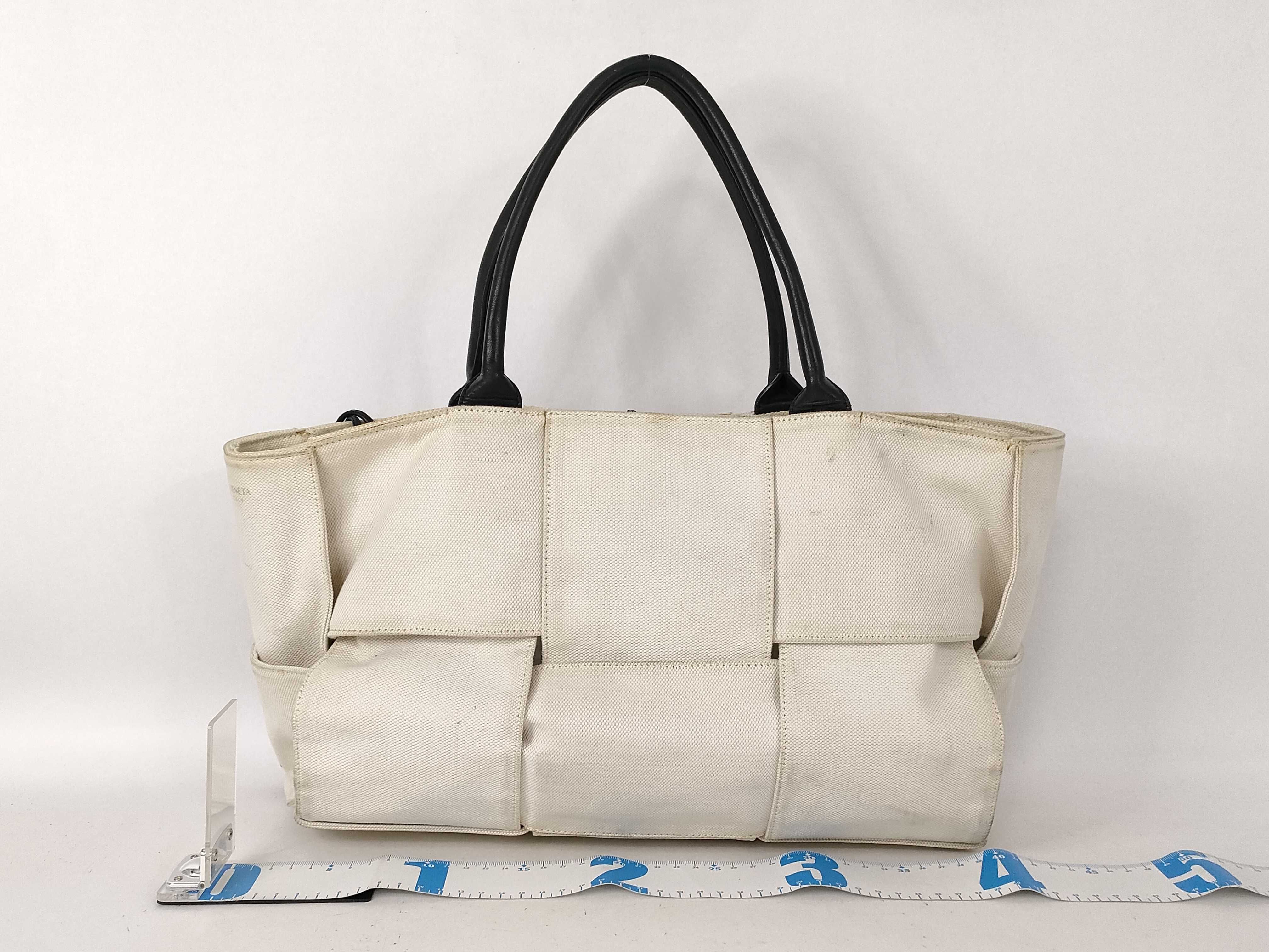 Maxi Intrecciato Tote Bag, Ivory — view 2