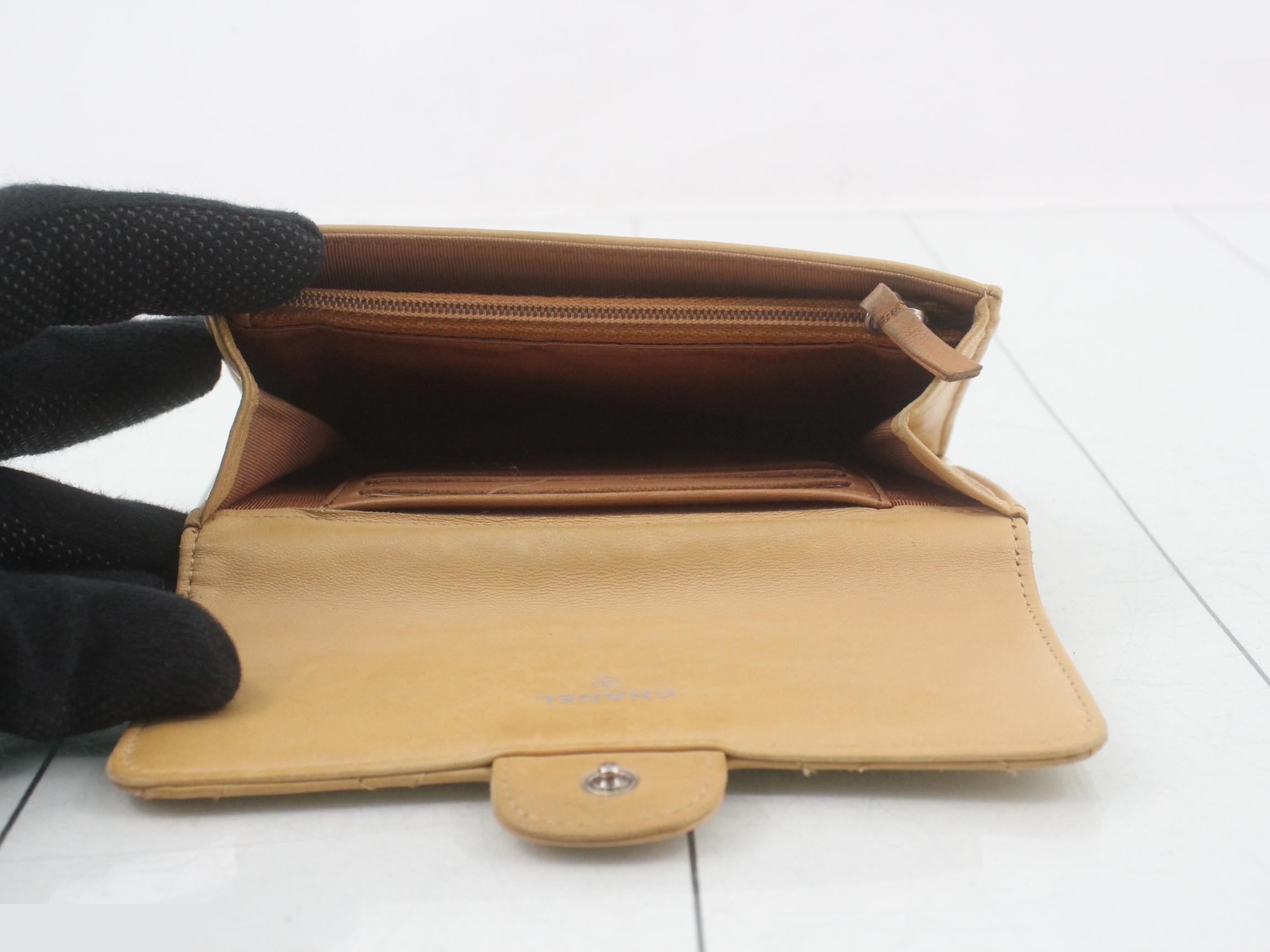 Matelassé bi-fold wallet — view 4