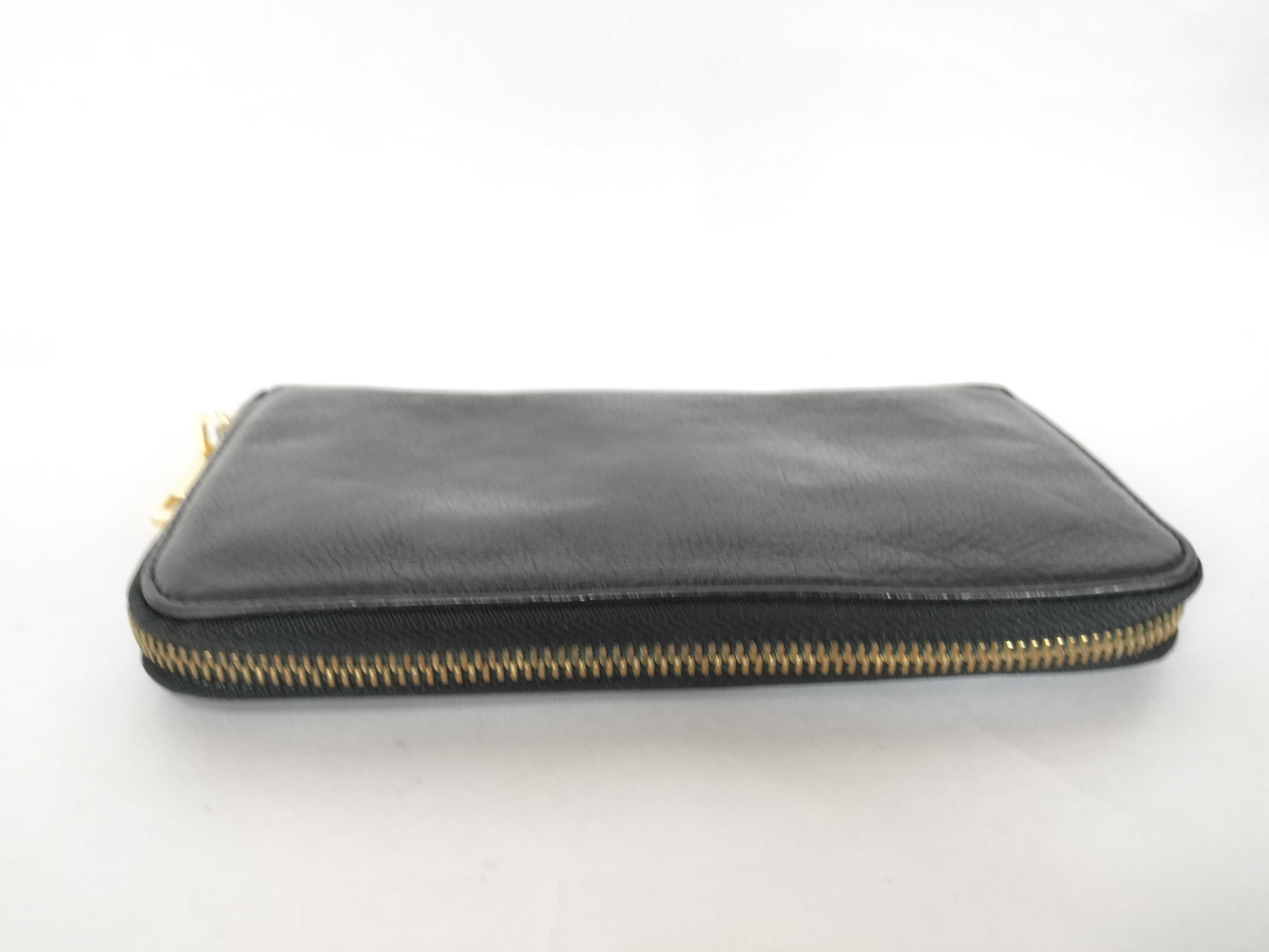 Bulgari Leather Round Zip Long Wallet — view 5