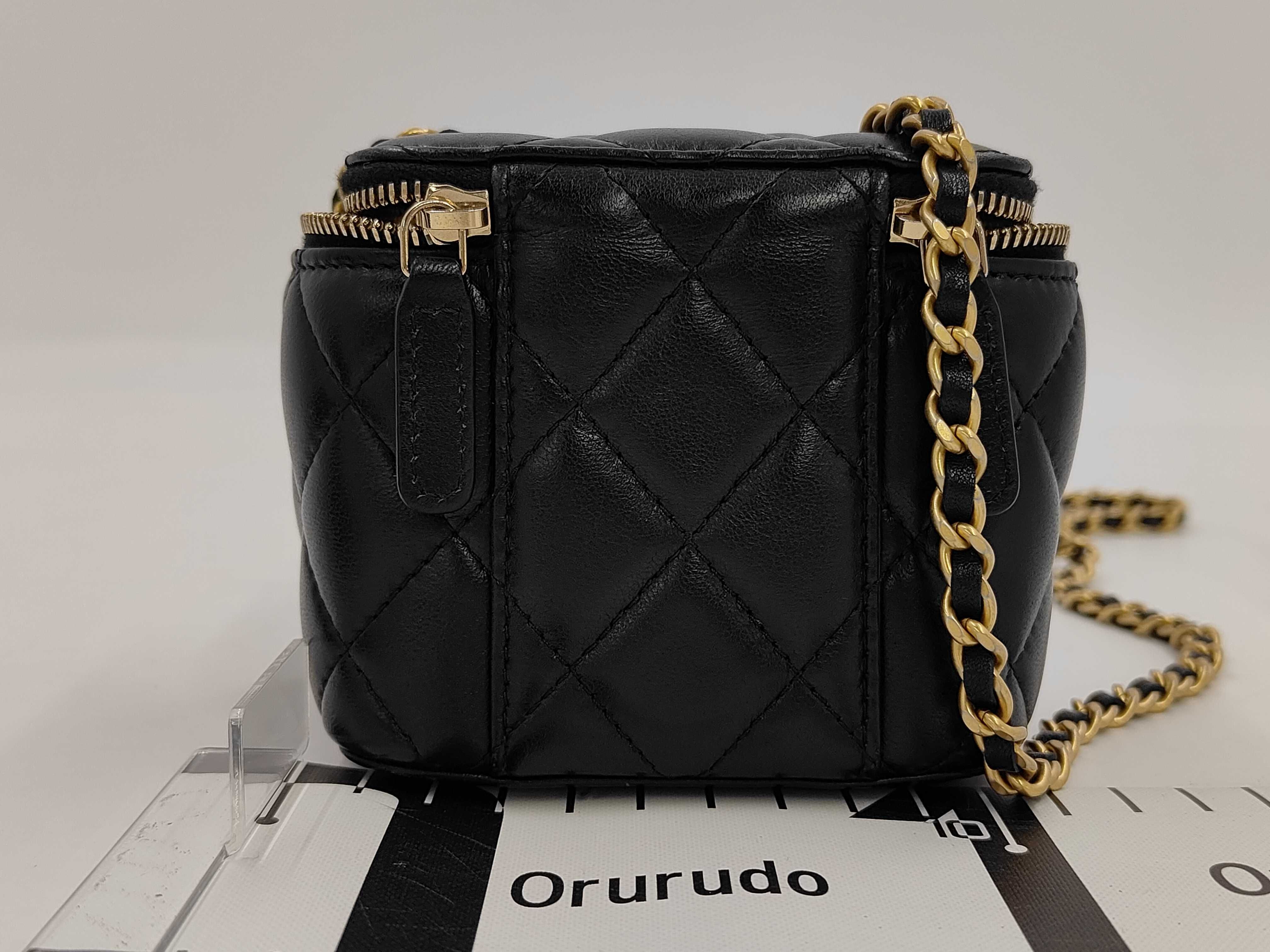 Coco Ball Vanity Bag Shoulder Bag — view 2