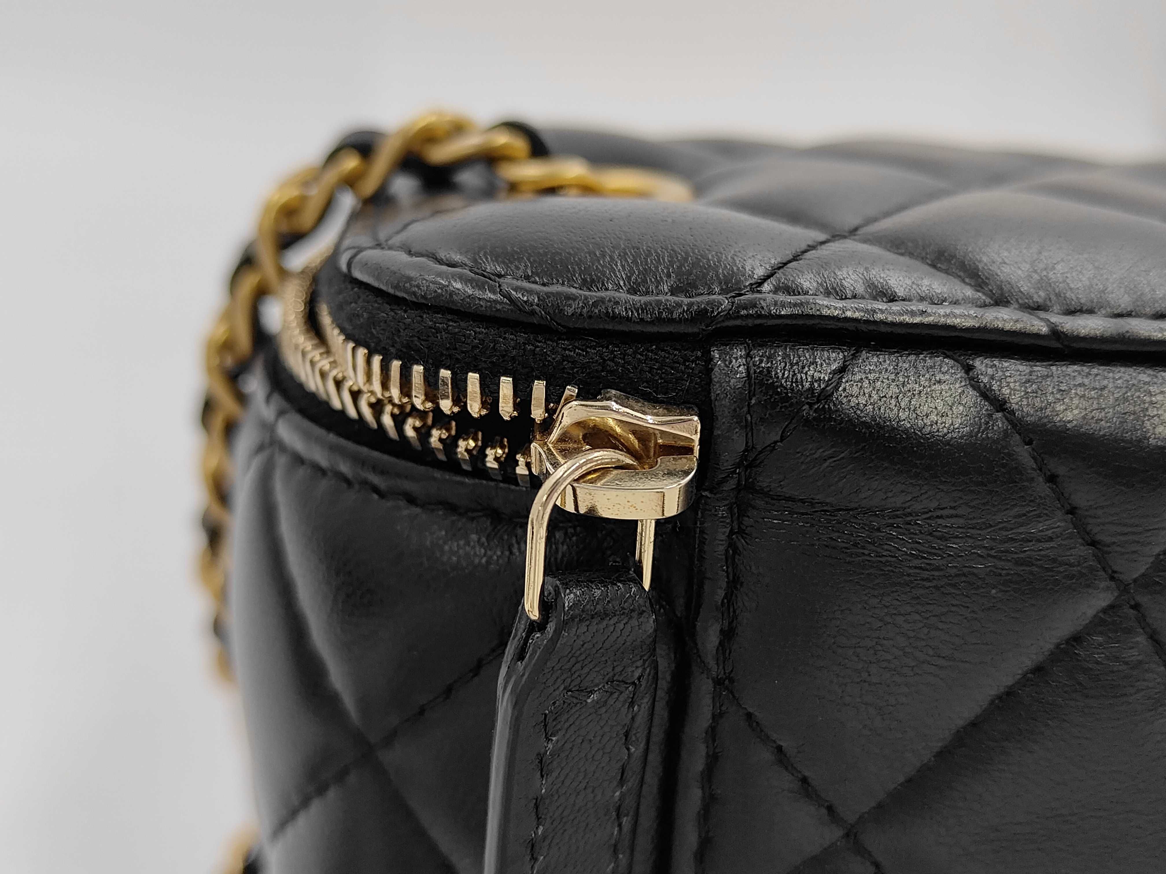 Coco Ball Vanity Bag Shoulder Bag — view 11