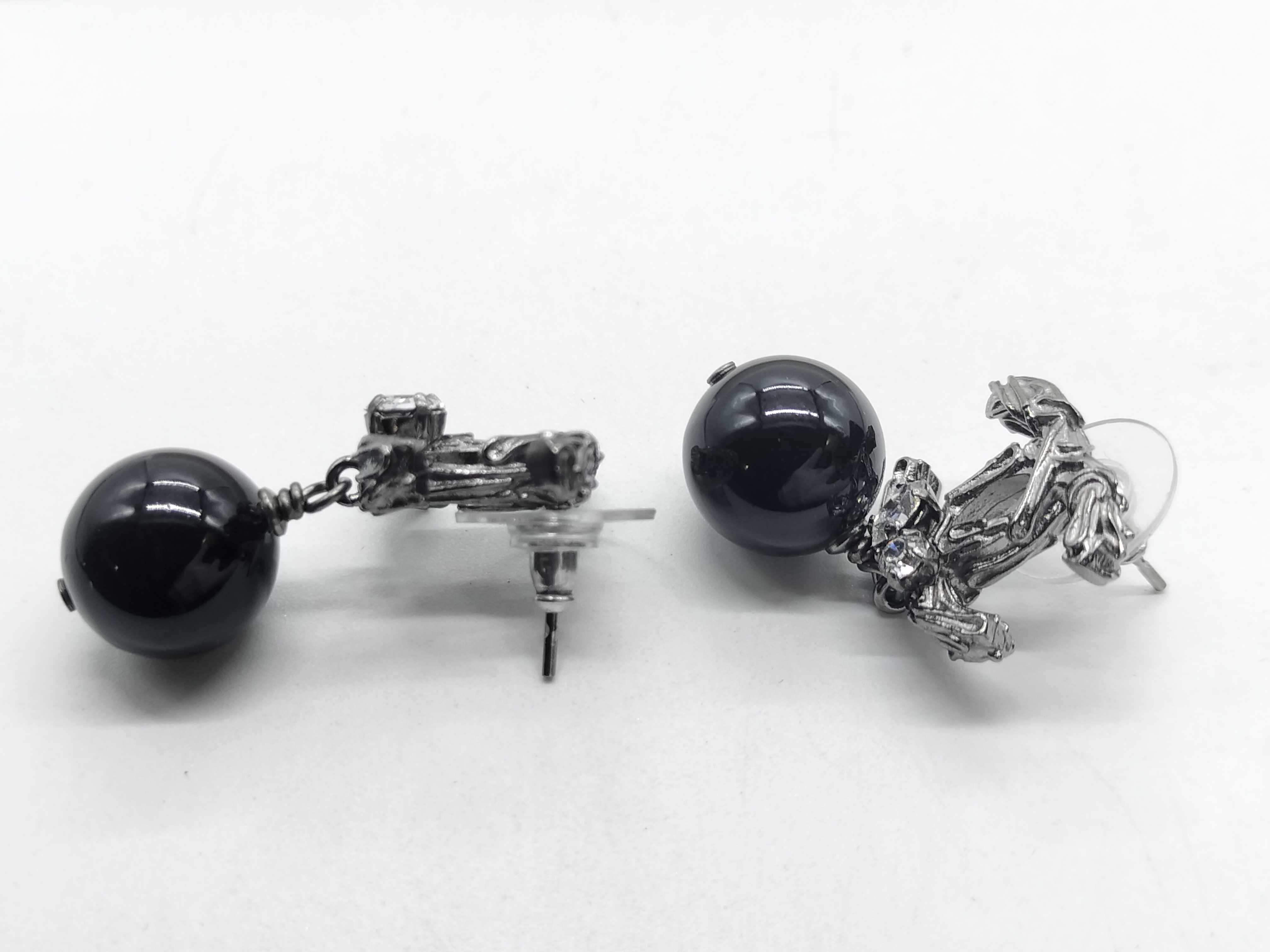 B13 A Coco Mark Earrings/Piercings — view 5