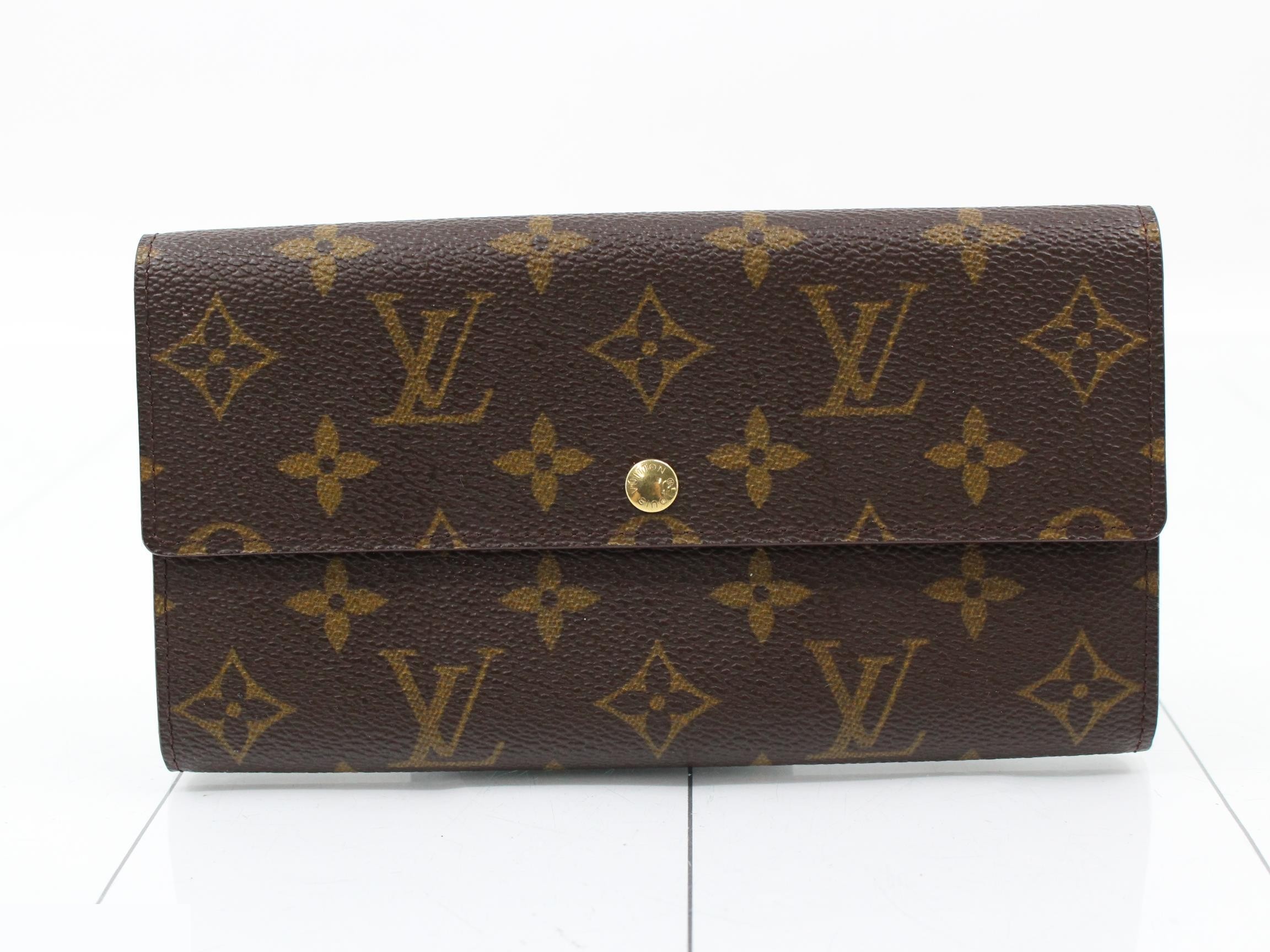 monogram credit