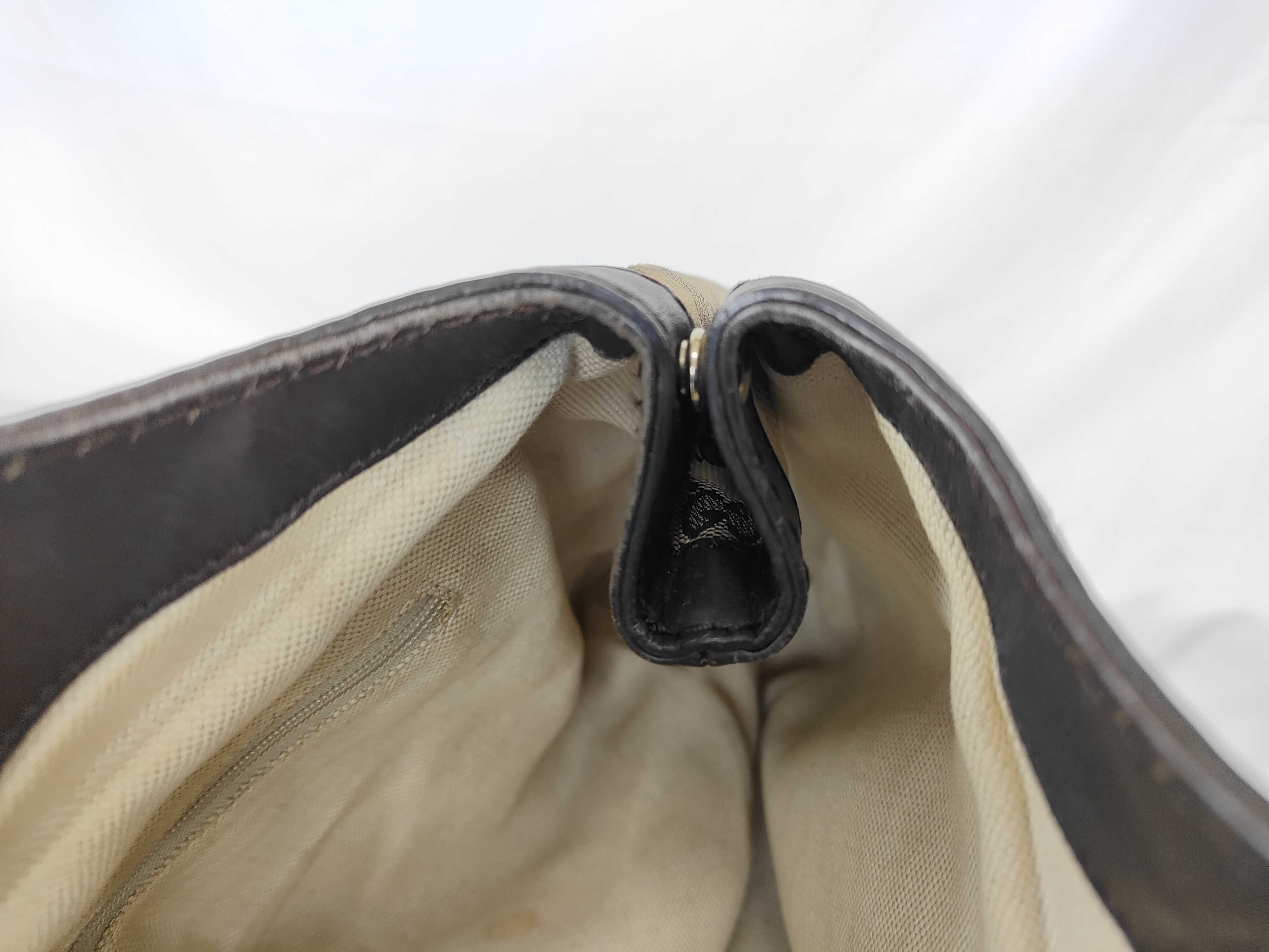GG Canvas Handbag — view 11