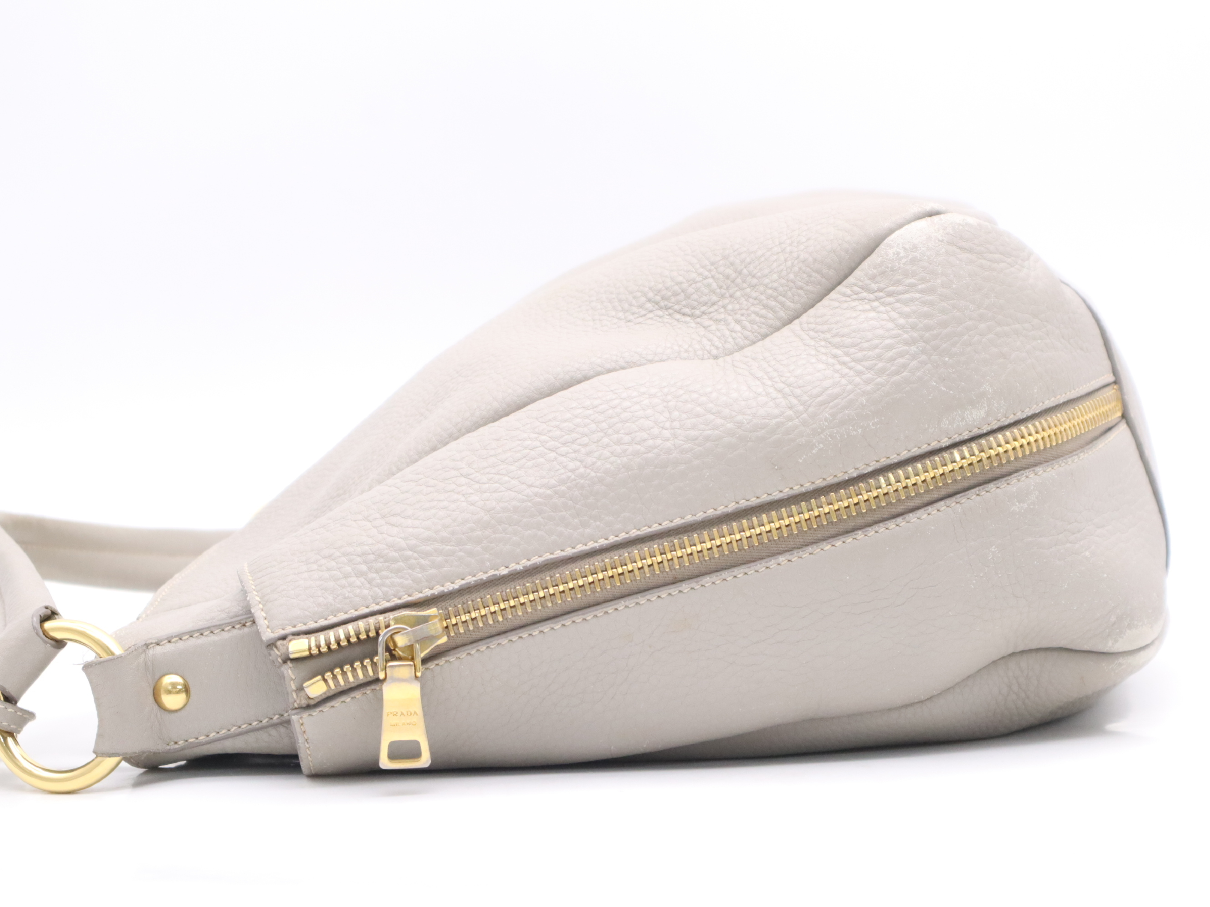 Leather Shoulder Bag, Gray, Gold Hardware, with Name Tag and Card. — view 3