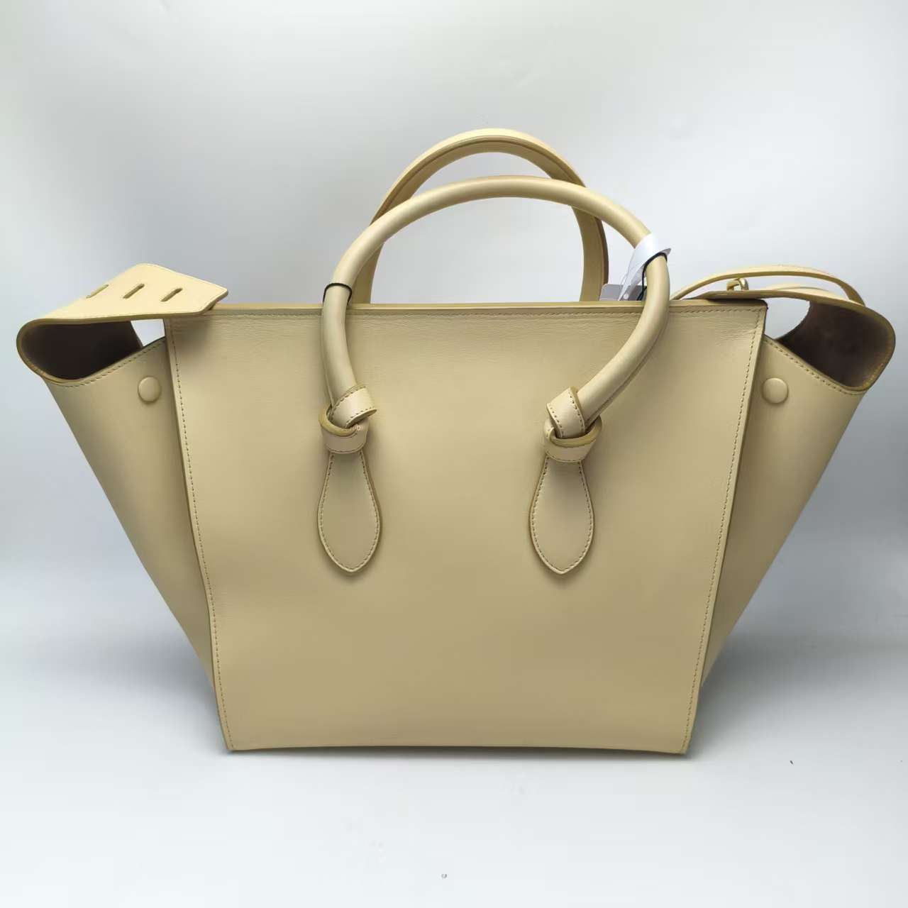 【*Shipped from: China*】CELINE Leather Handbag — view 2